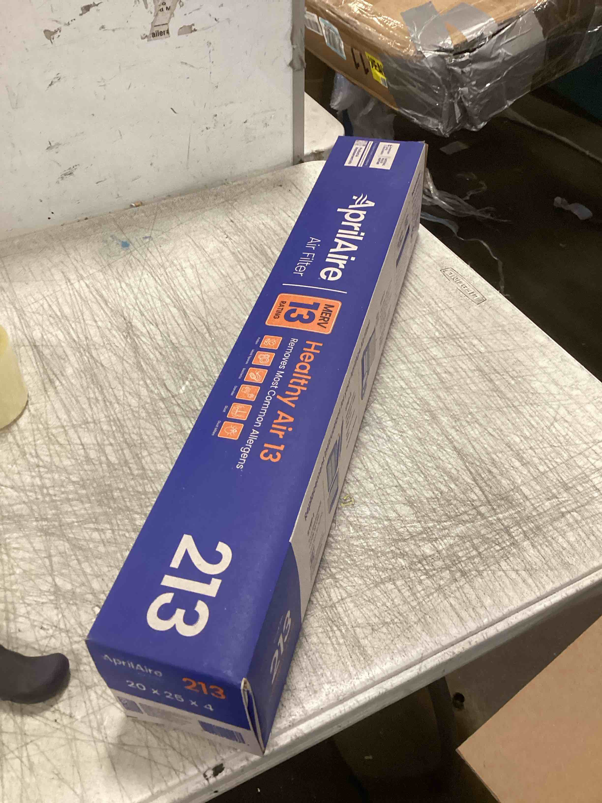 https://s3.amazonaws.com/lotting-images-prod/bidfta/BLU5685747_1714139117981.jpeg