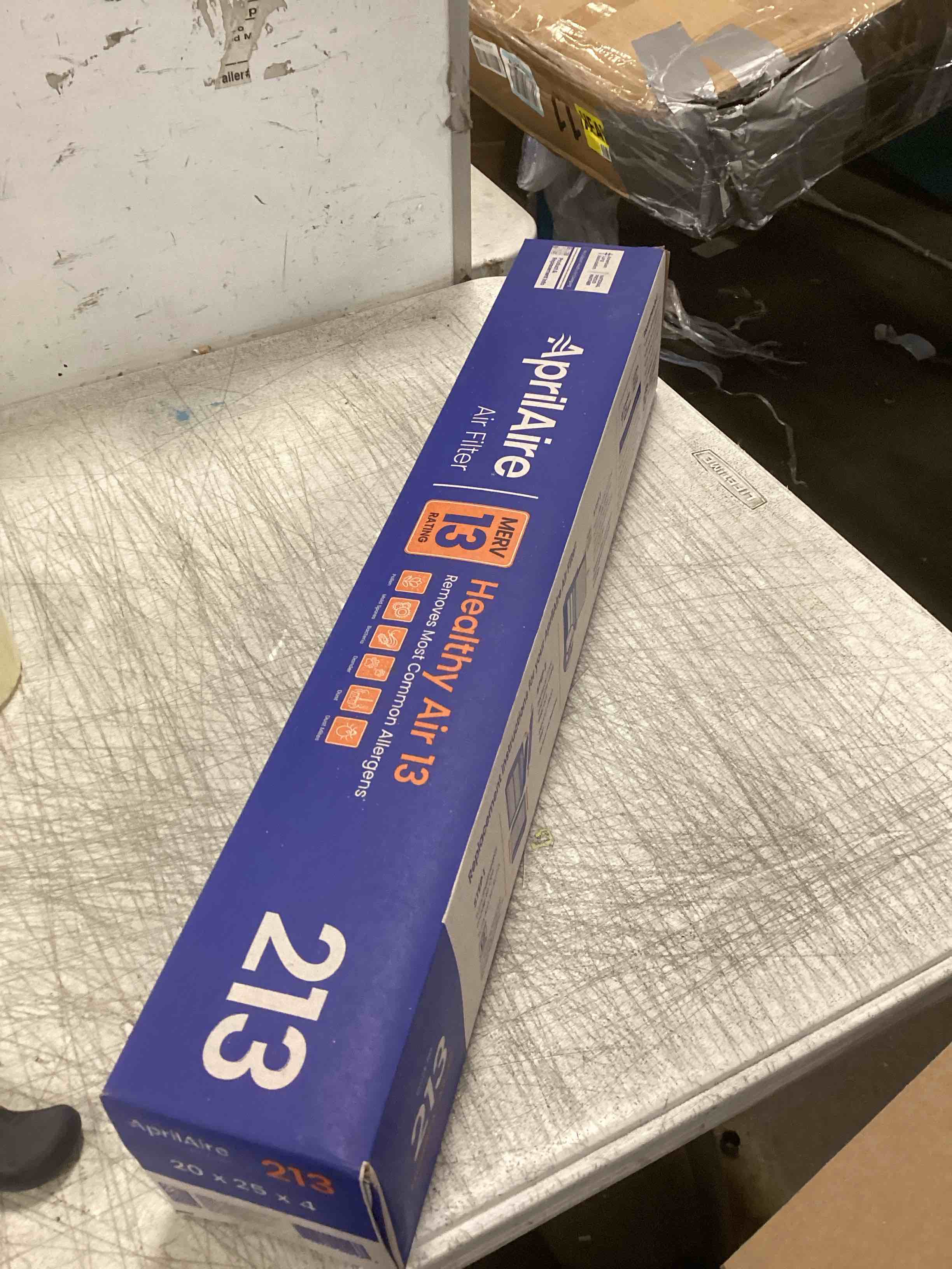 https://s3.amazonaws.com/lotting-images-prod/bidfta/BLU5685749_1714139116900.jpeg