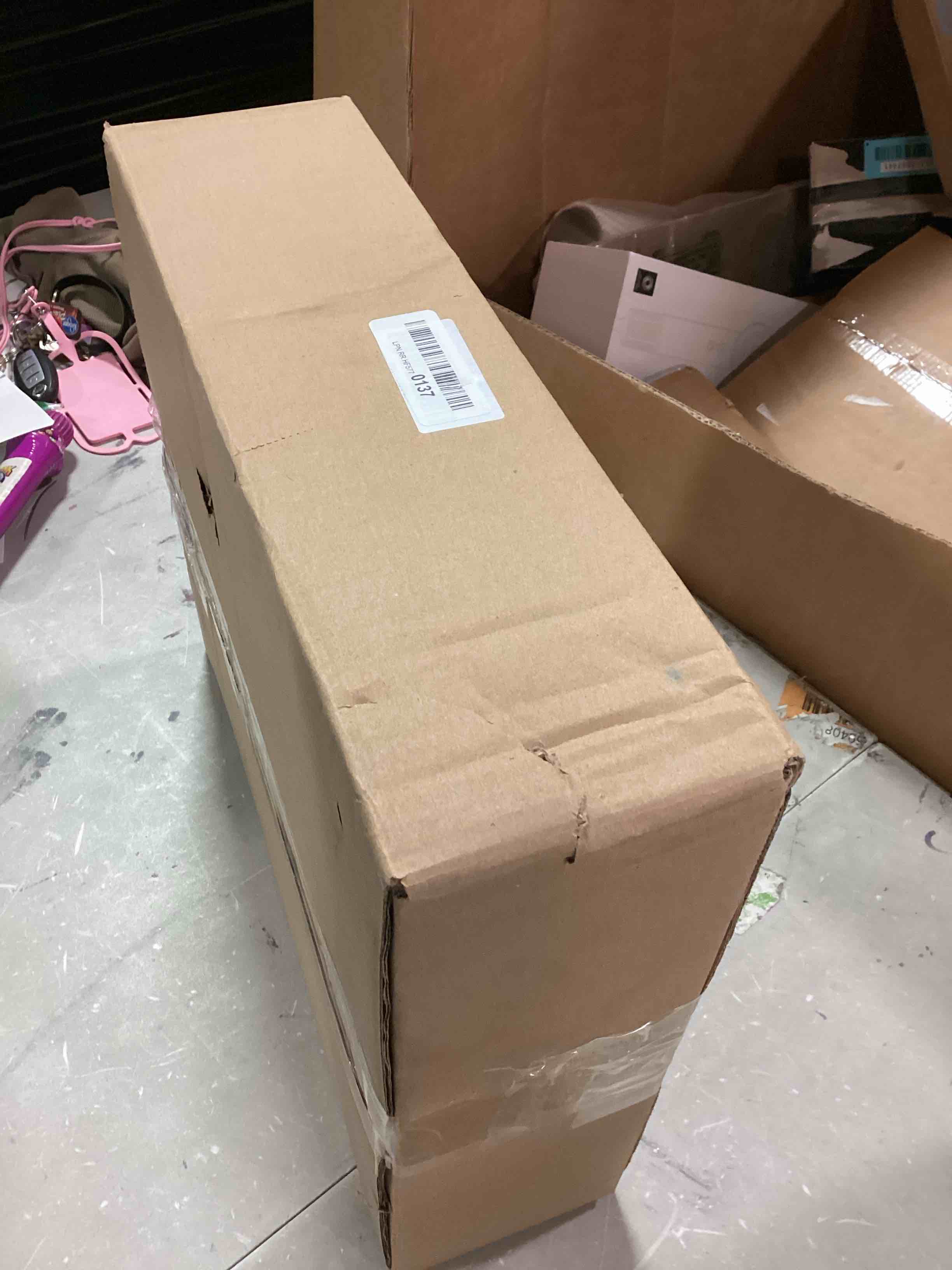 https://s3.amazonaws.com/lotting-images-prod/bidfta/BLU5687167_1714418333875.jpeg