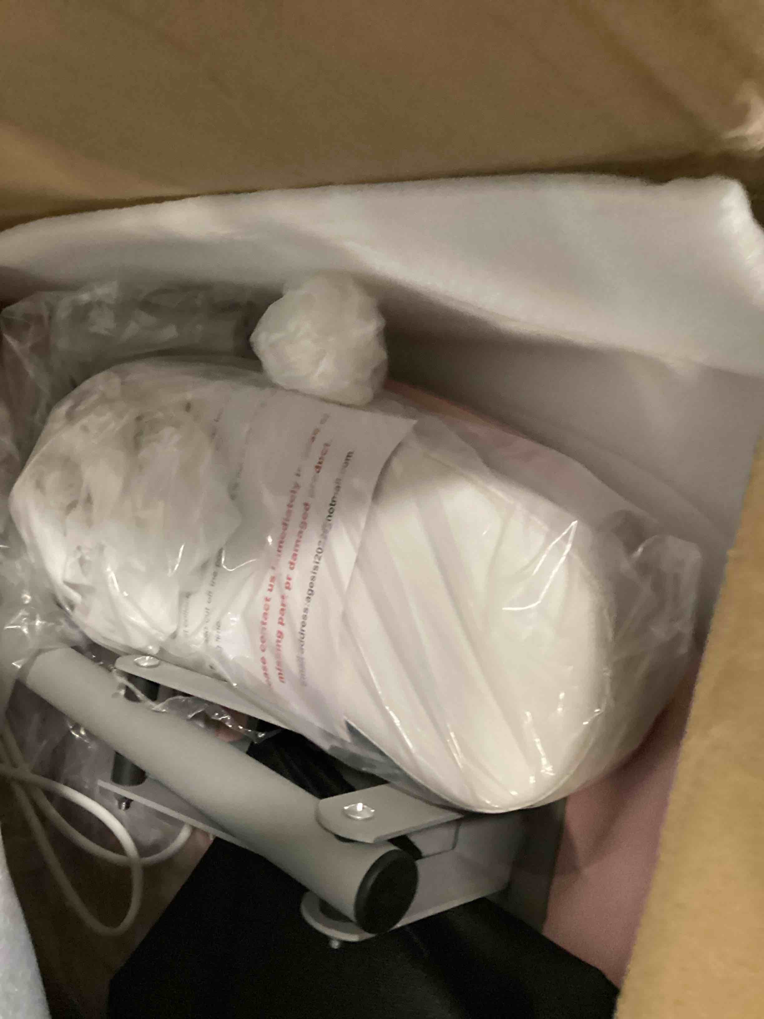 AGESISI Portable Manicure Table Foldable Nail Desk with Charging Station & Dust Collector Professional Nail Tech Table for Technician Spa Salon Workstation, Wrist Pad 4 Lockable Wheels, 36-inch, Pink