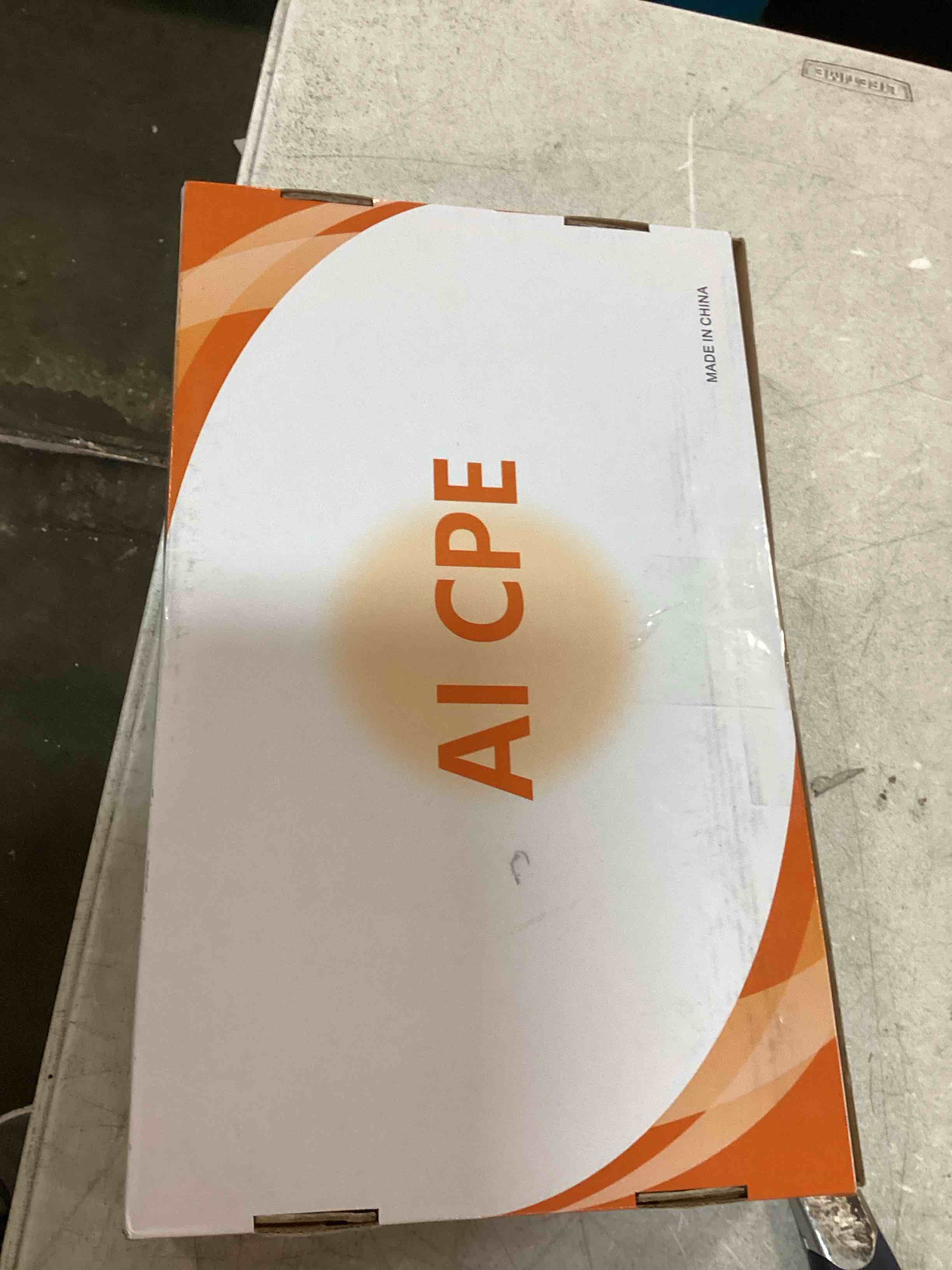https://s3.amazonaws.com/lotting-images-prod/bidfta/BLU5687986_1715104636731.jpeg