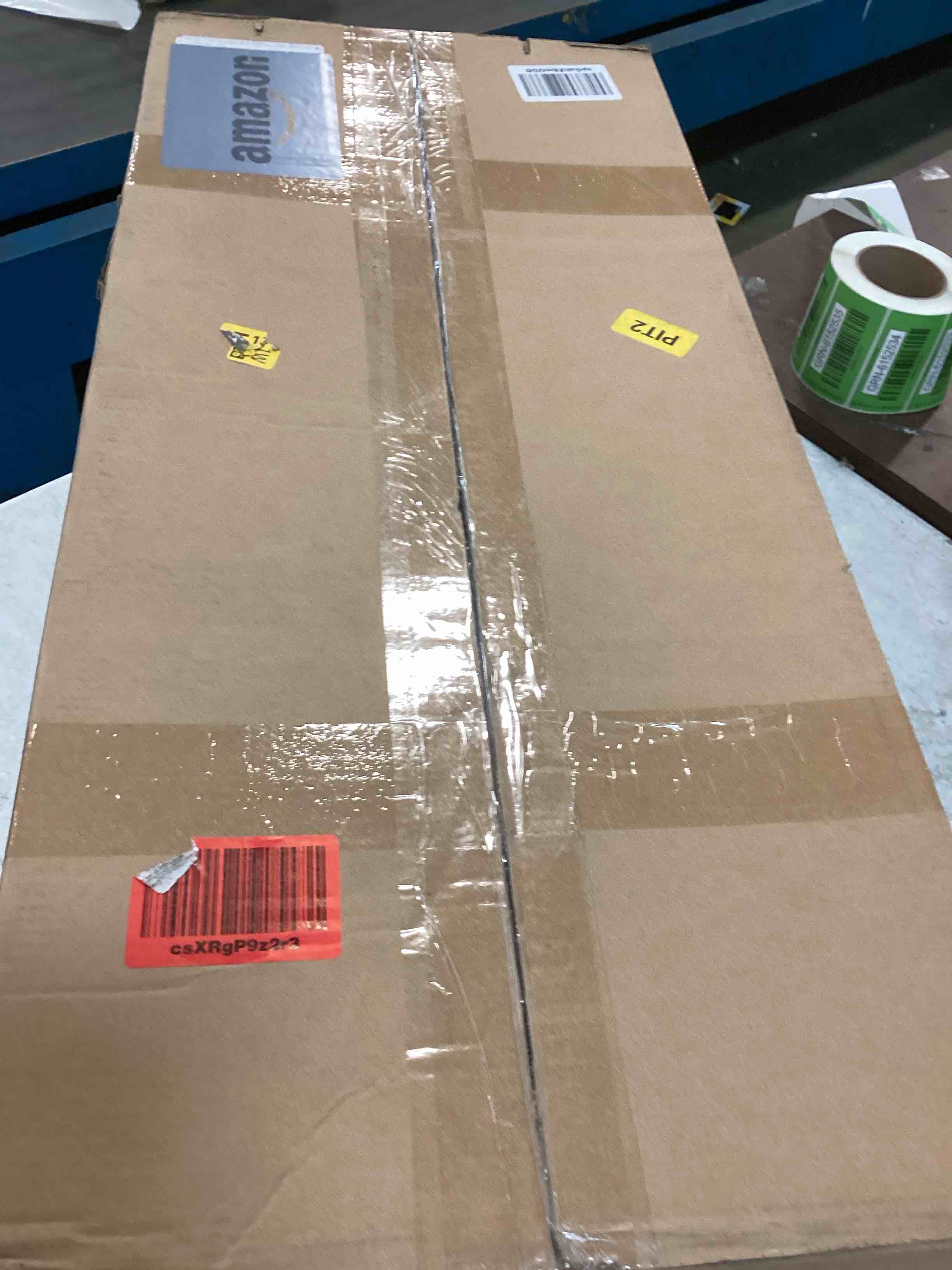 https://s3.amazonaws.com/lotting-images-prod/bidfta/BLU5688086_1715176557539.jpeg