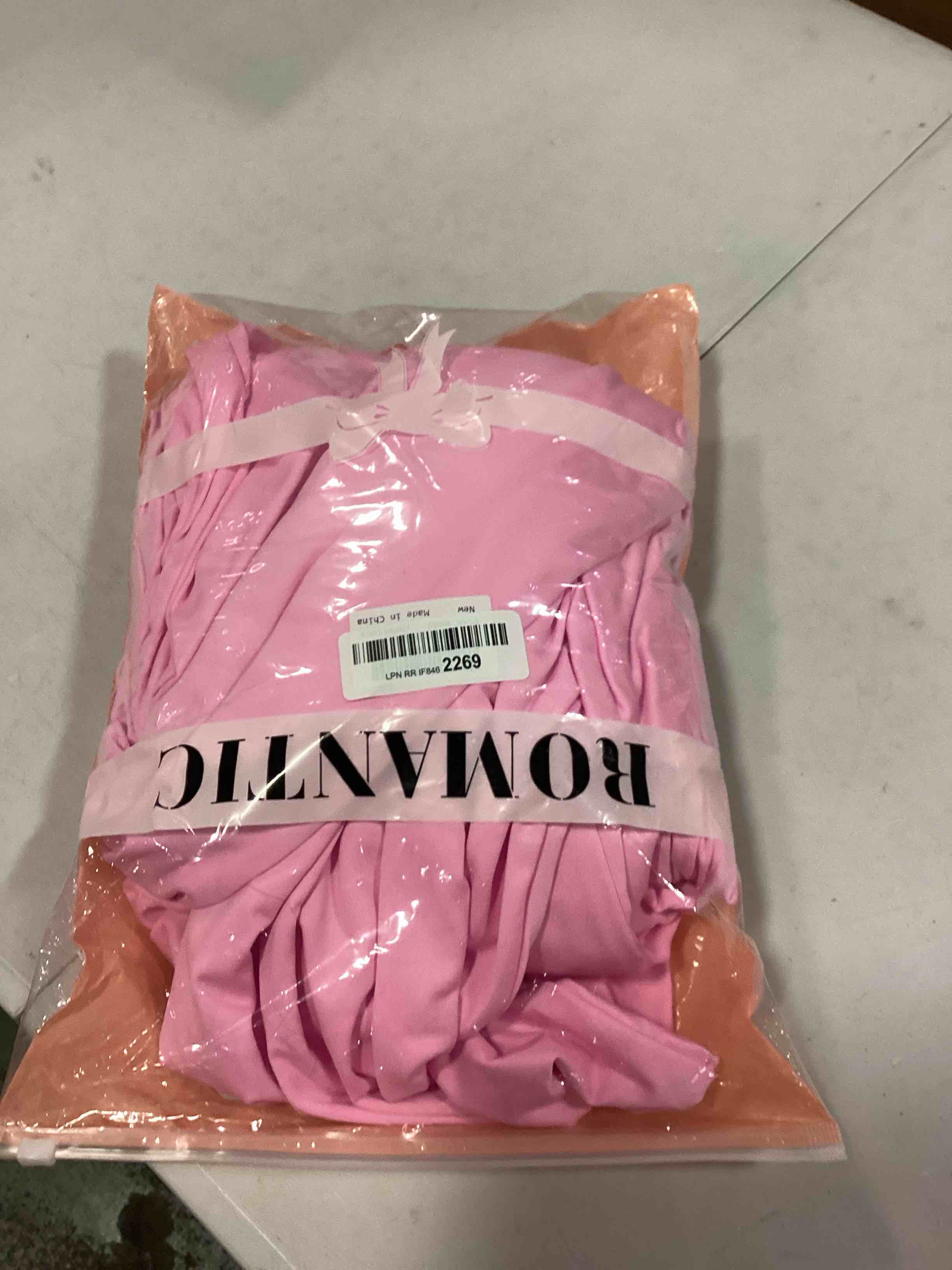 https://s3.amazonaws.com/lotting-images-prod/bidfta/BLU5688610_1714071953085.jpeg