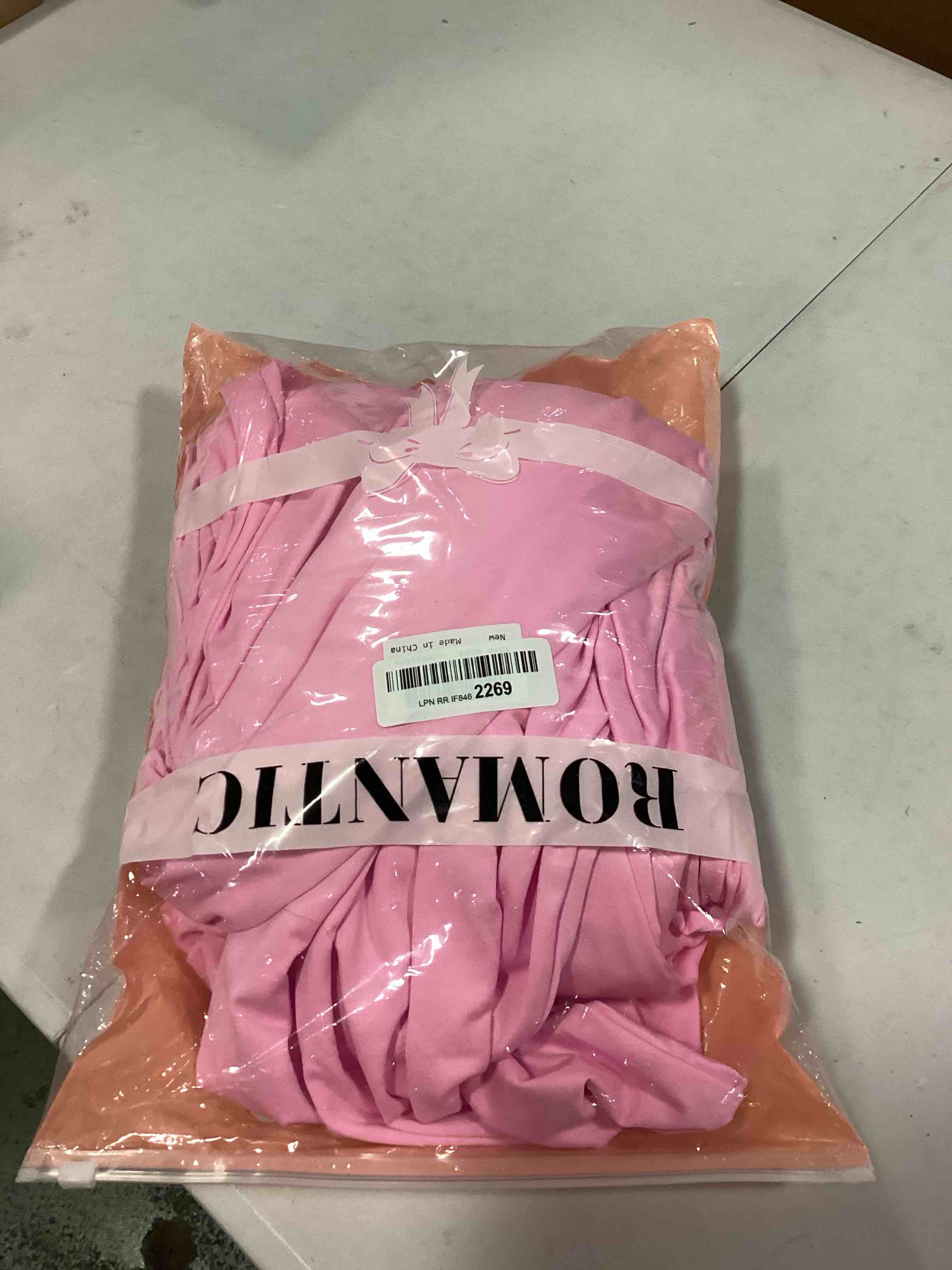 https://s3.amazonaws.com/lotting-images-prod/bidfta/BLU5688610_1714071955453.jpeg