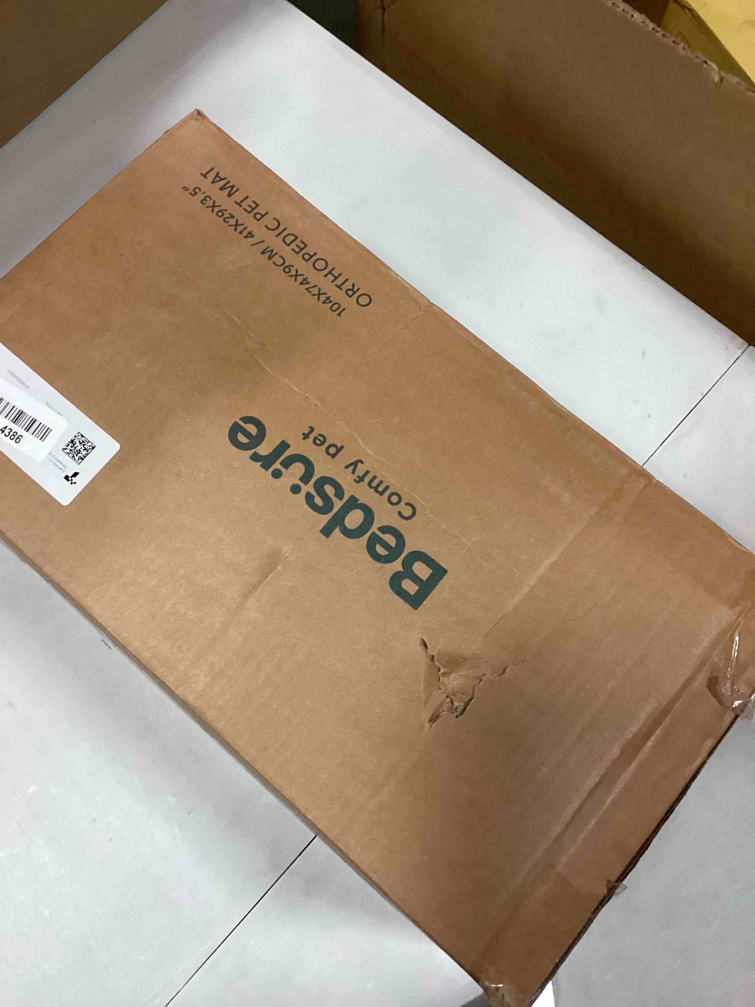 https://s3.amazonaws.com/lotting-images-prod/bidfta/BLU5688814_1714145407356.jpeg