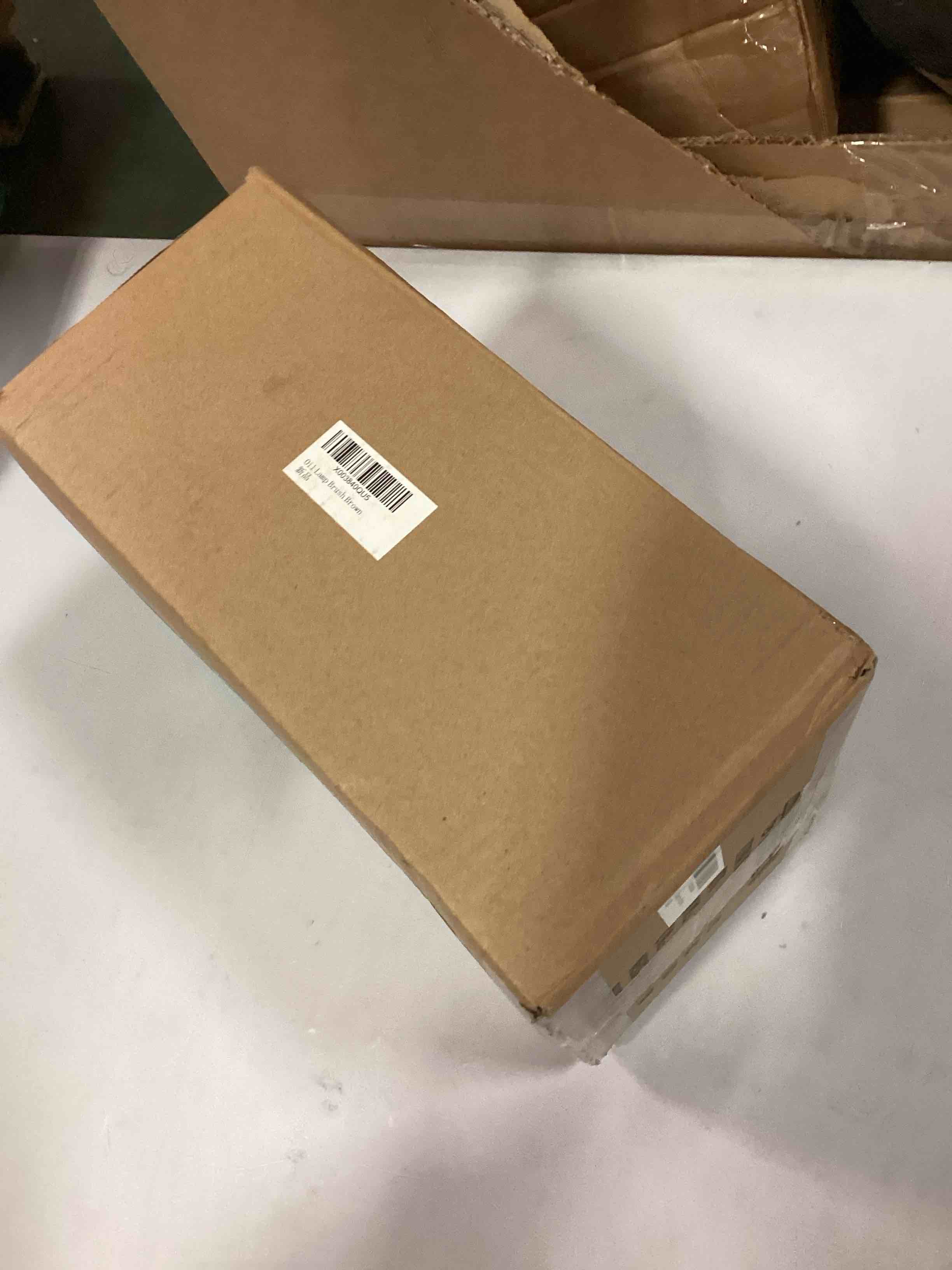 https://s3.amazonaws.com/lotting-images-prod/bidfta/BLU5688913_1714159866382.jpeg