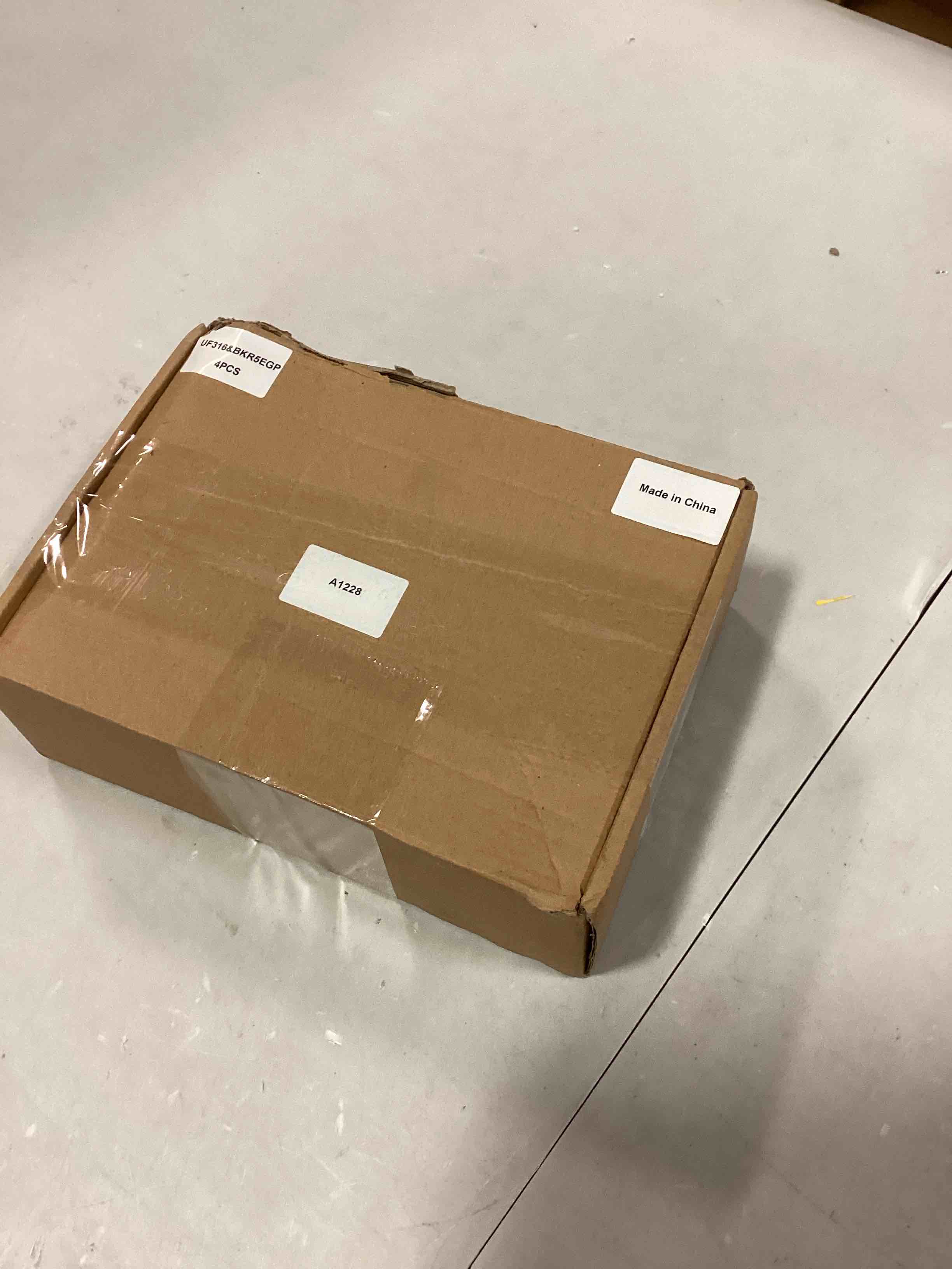 https://s3.amazonaws.com/lotting-images-prod/bidfta/BLU5689838_1714661812355.jpeg