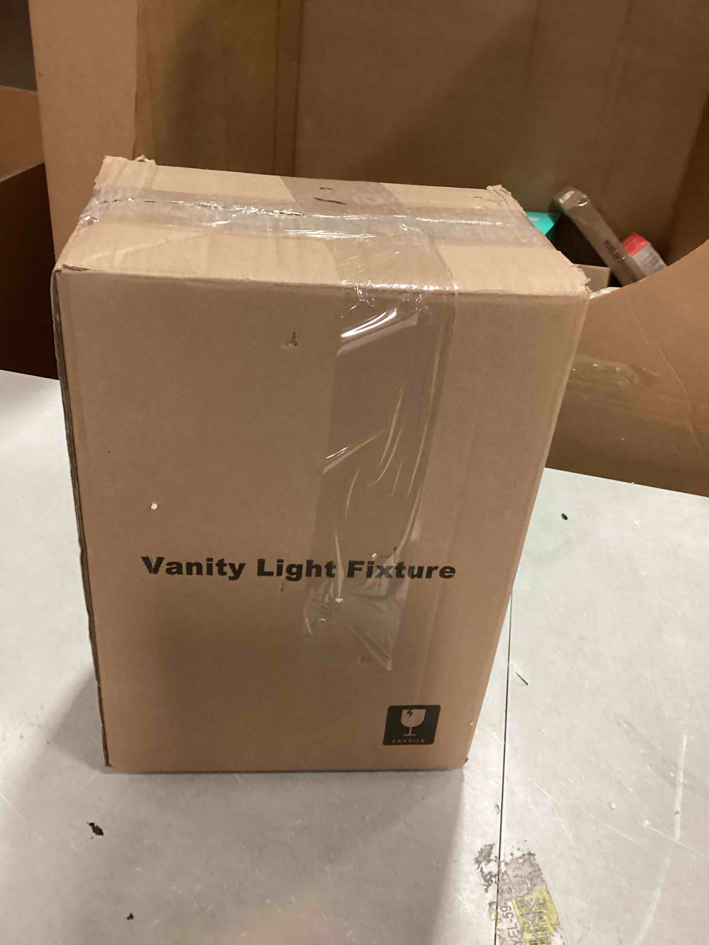 https://s3.amazonaws.com/lotting-images-prod/bidfta/BLU5690303_1714565117217.jpeg