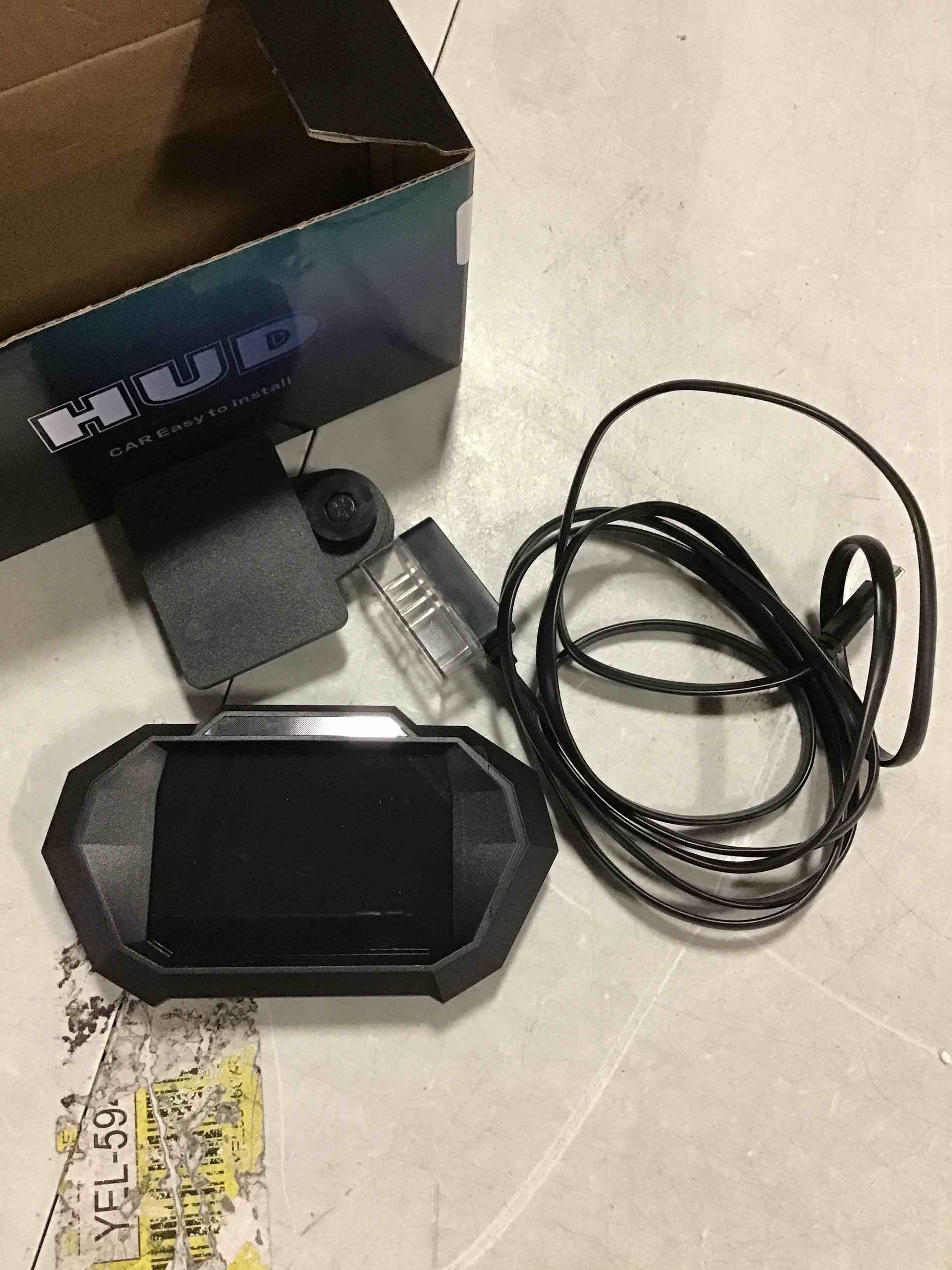 https://s3.amazonaws.com/lotting-images-prod/bidfta/BLU5690798_1715000878023.jpeg