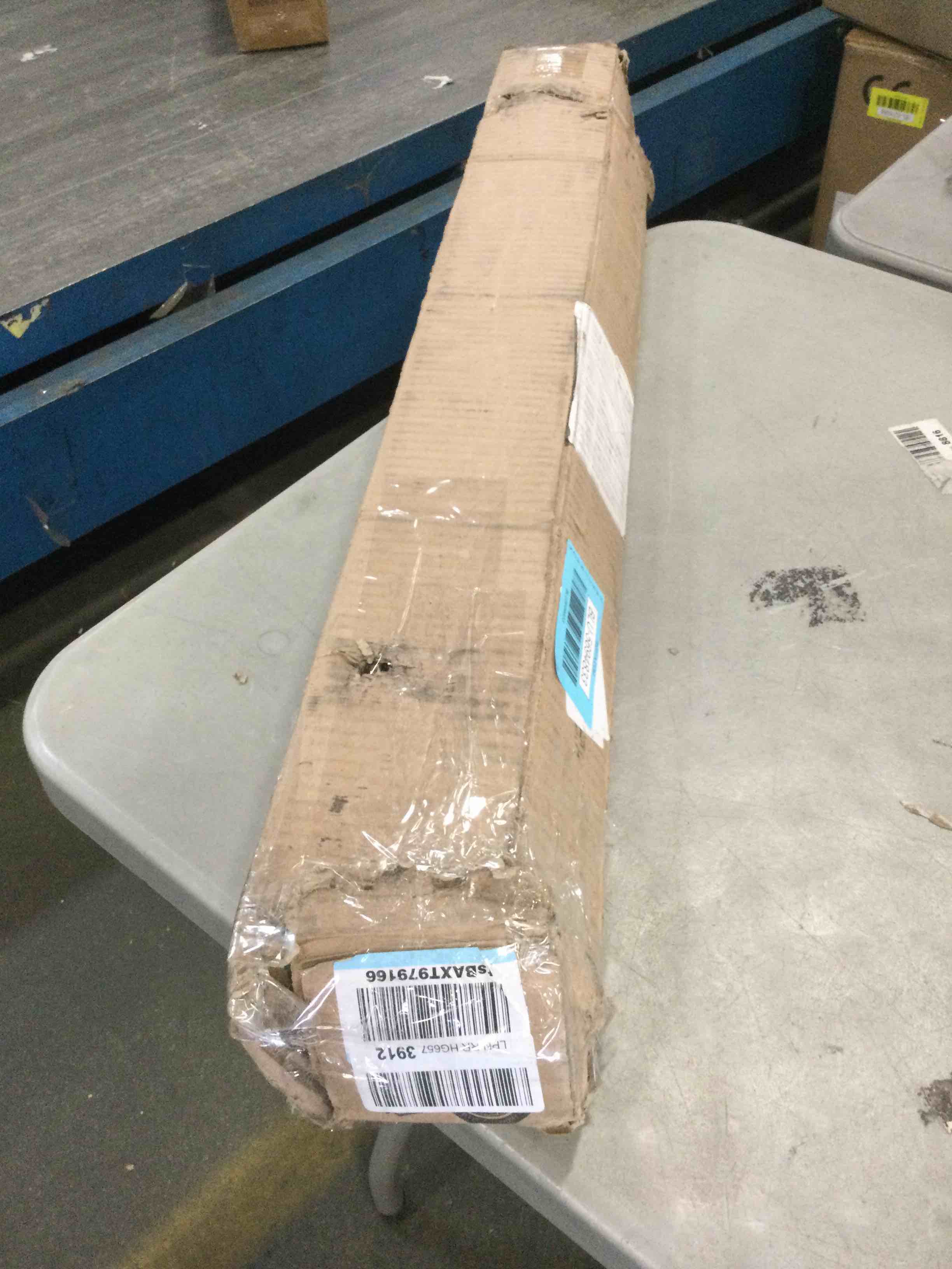 https://s3.amazonaws.com/lotting-images-prod/bidfta/BLU5694833_1714153097857.jpeg