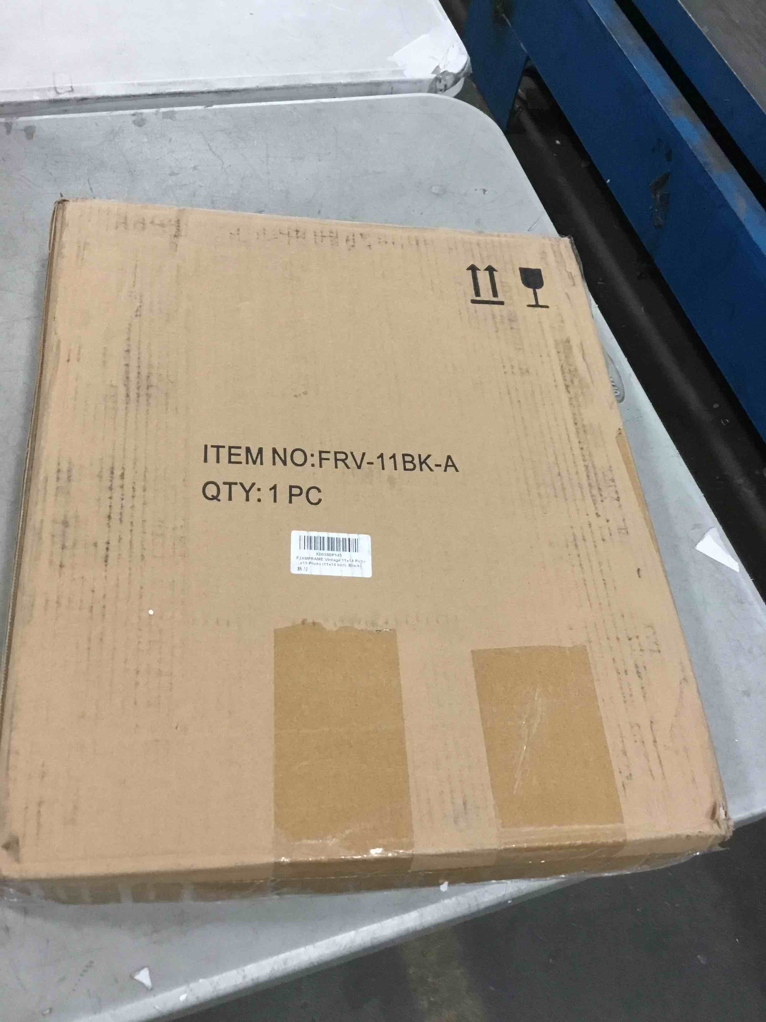 https://s3.amazonaws.com/lotting-images-prod/bidfta/BLU5695520_1714565067175.jpeg