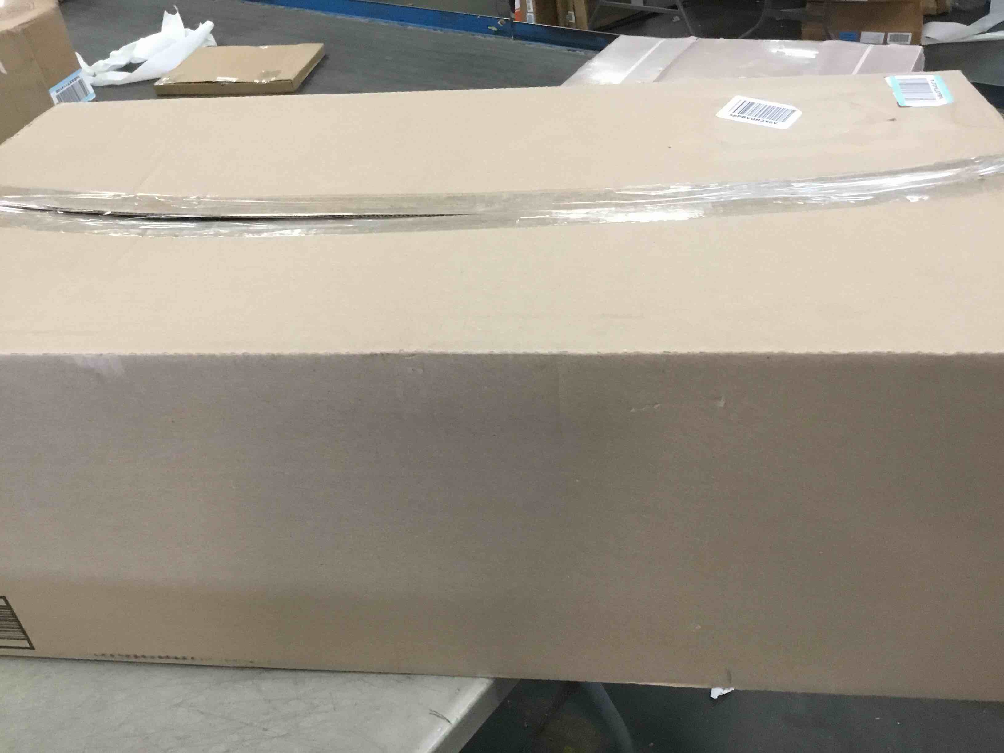 https://s3.amazonaws.com/lotting-images-prod/bidfta/BLU5695585_1714571655619.jpeg