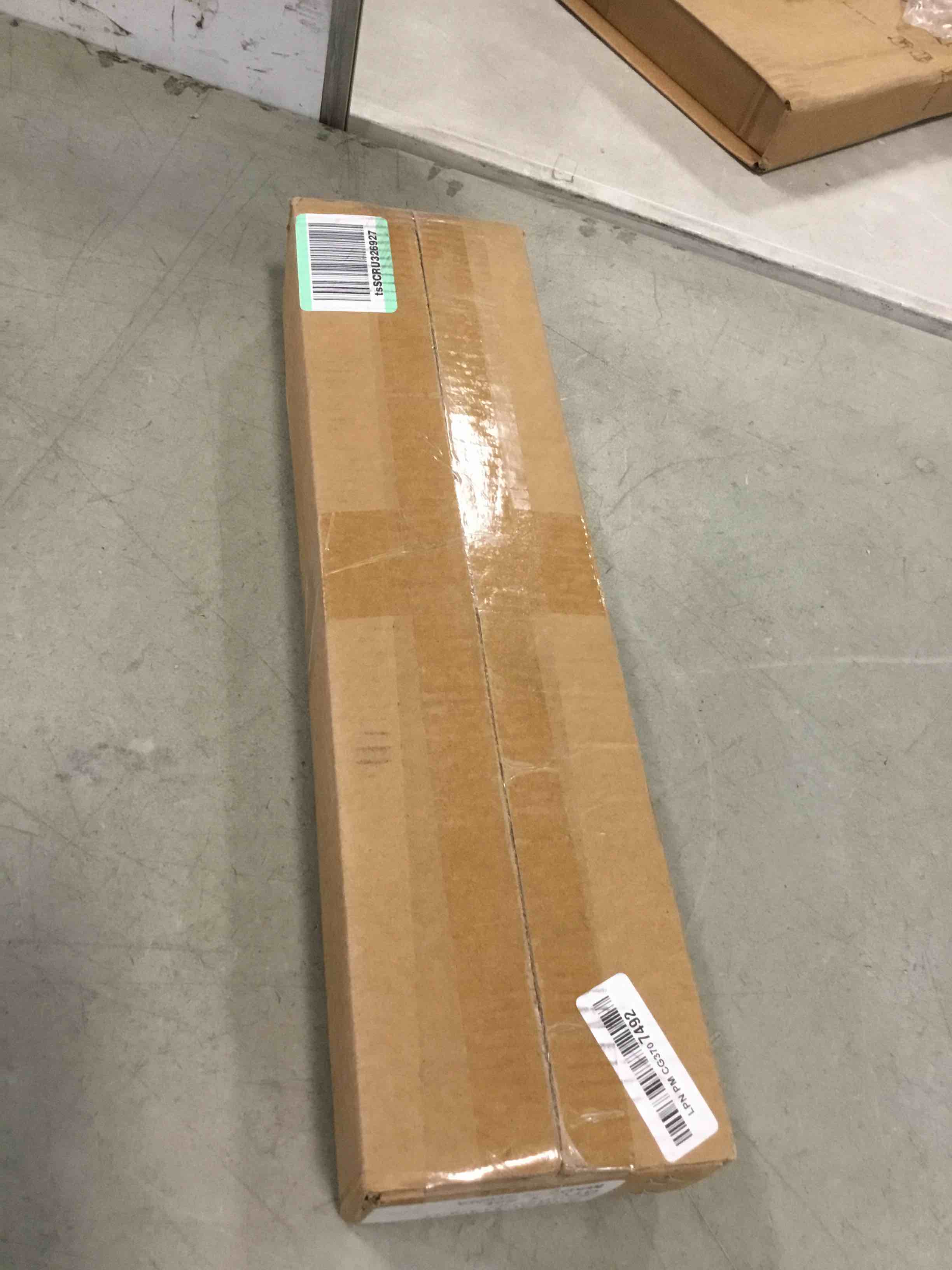https://s3.amazonaws.com/lotting-images-prod/bidfta/BLU5695599_1714574414601.jpeg