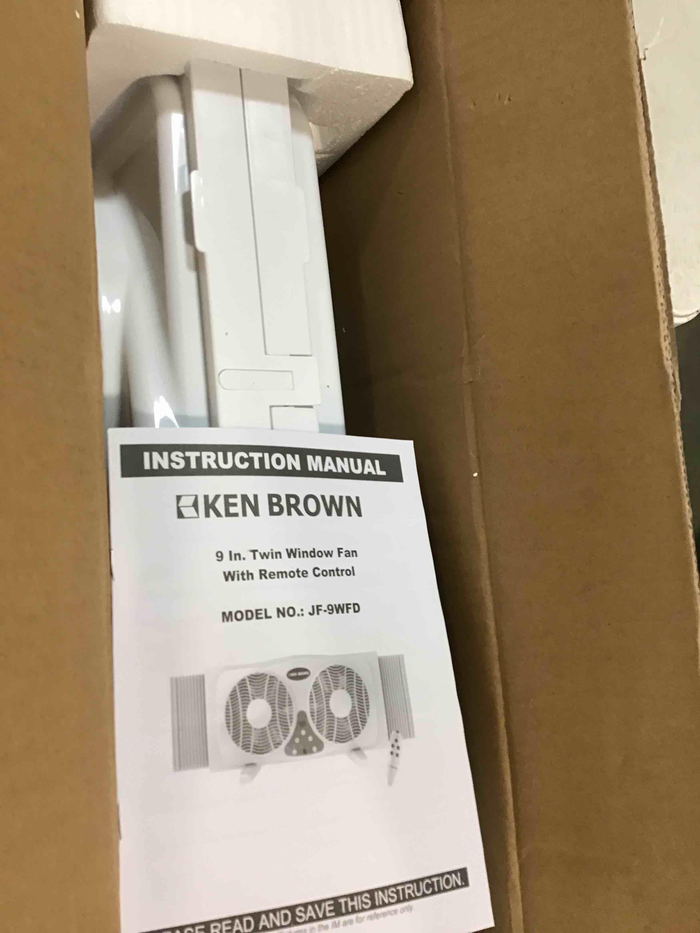 https://s3.amazonaws.com/lotting-images-prod/bidfta/BLU5697161_1715257842889.jpeg