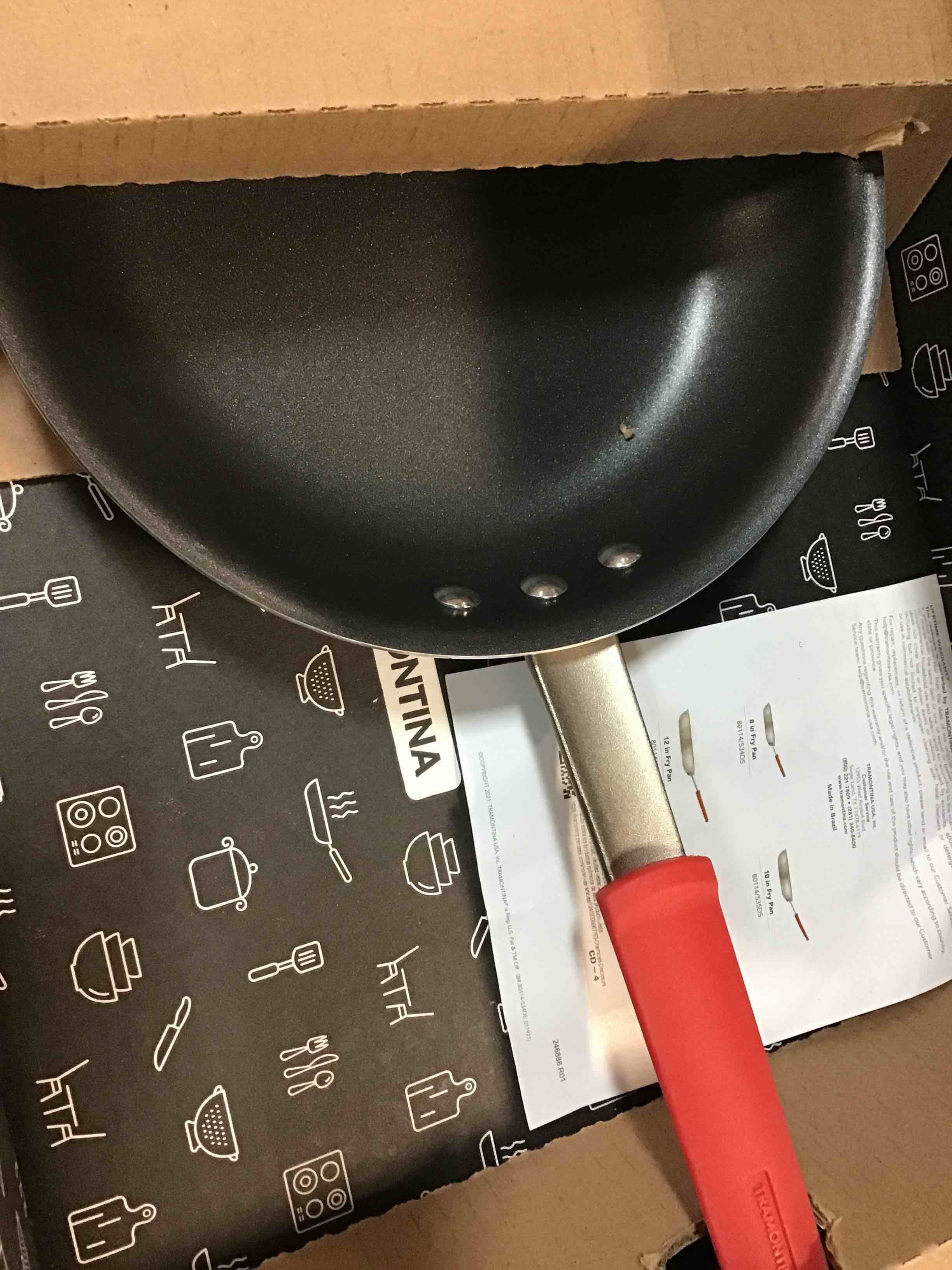 https://s3.amazonaws.com/lotting-images-prod/bidfta/BLU5697284_1715275193526.jpeg