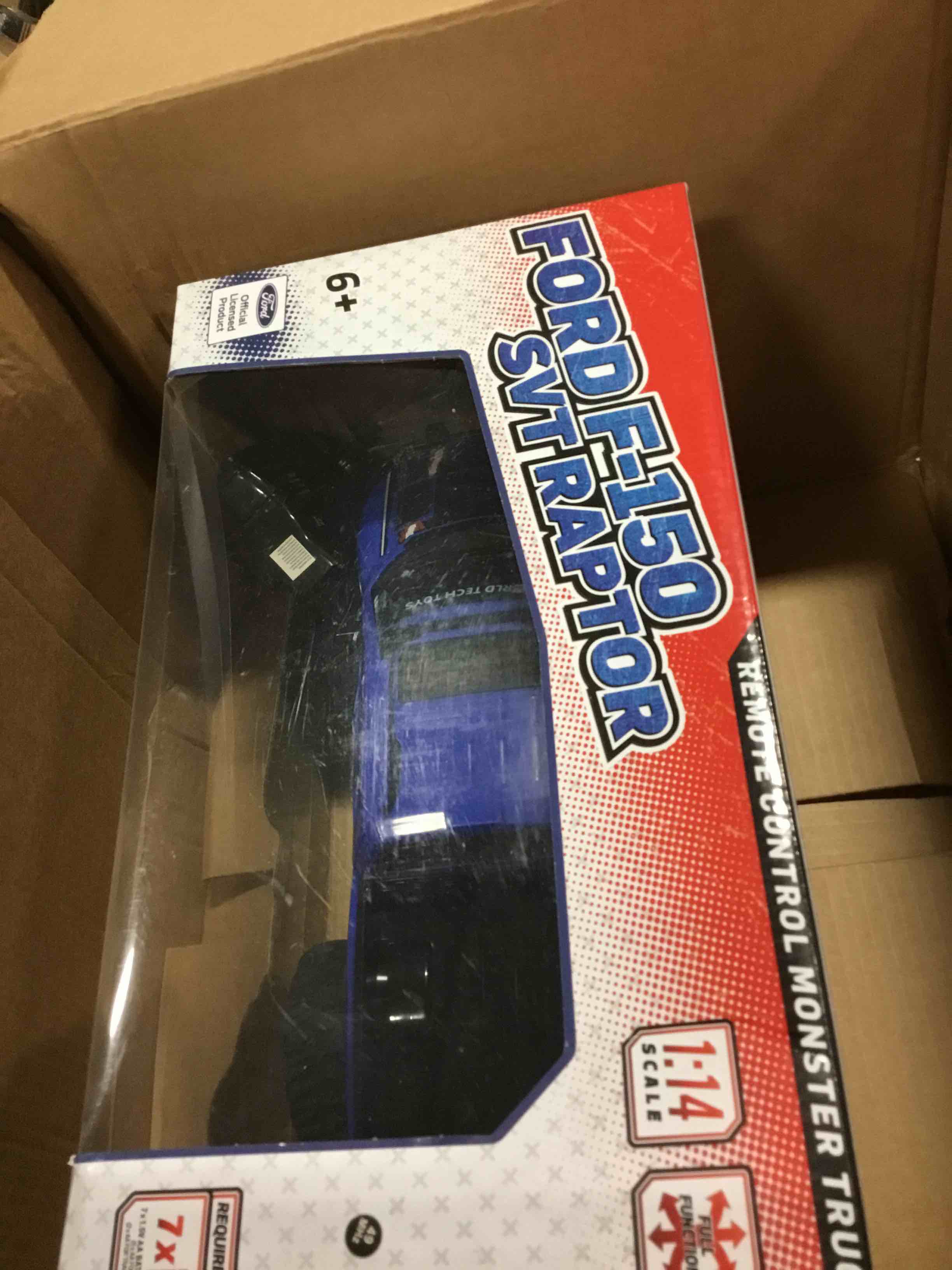 https://s3.amazonaws.com/lotting-images-prod/bidfta/BLU5699260_1715275902335.jpeg
