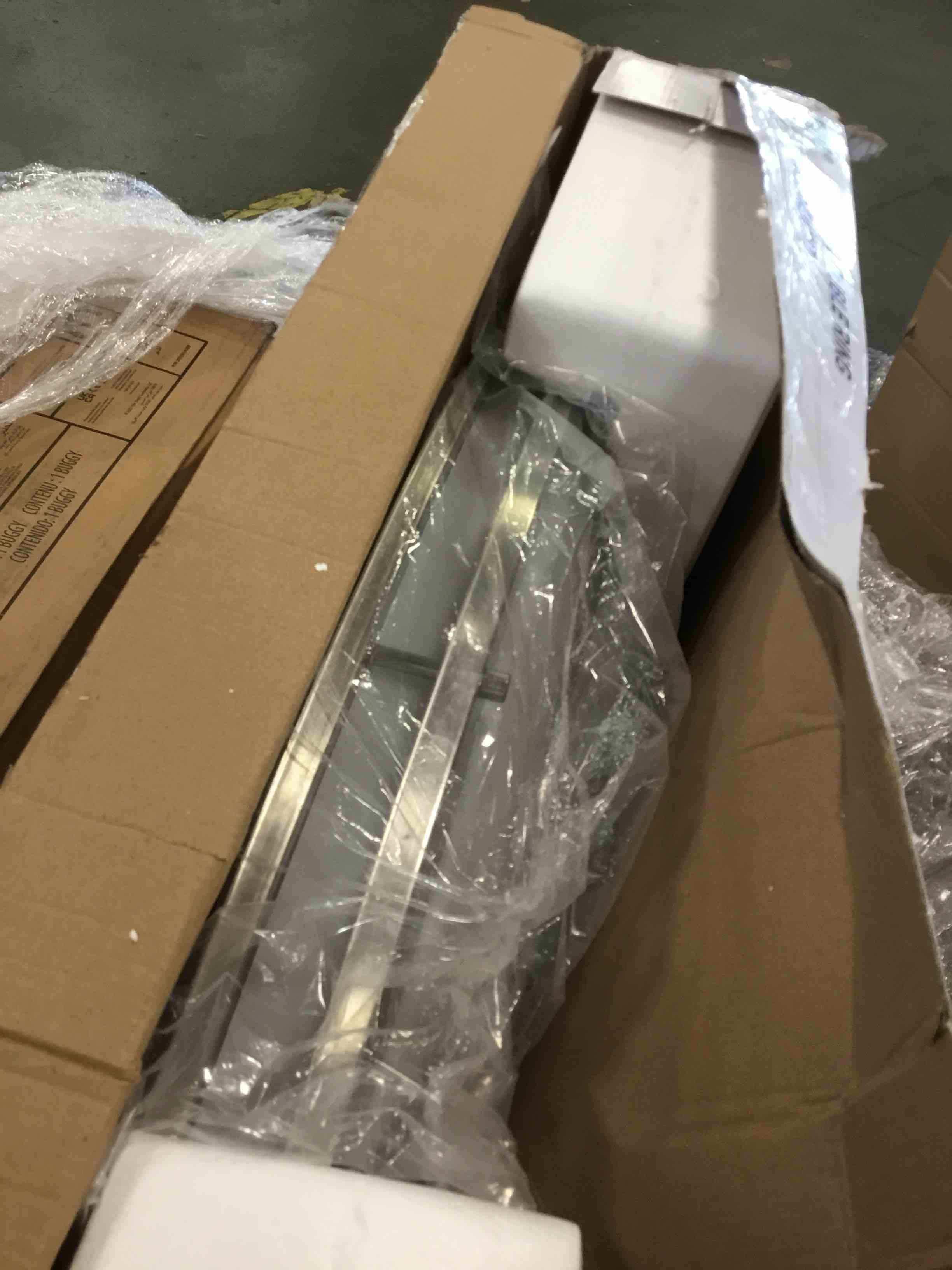 https://s3.amazonaws.com/lotting-images-prod/bidfta/BLU5702147_1714673839860.jpeg