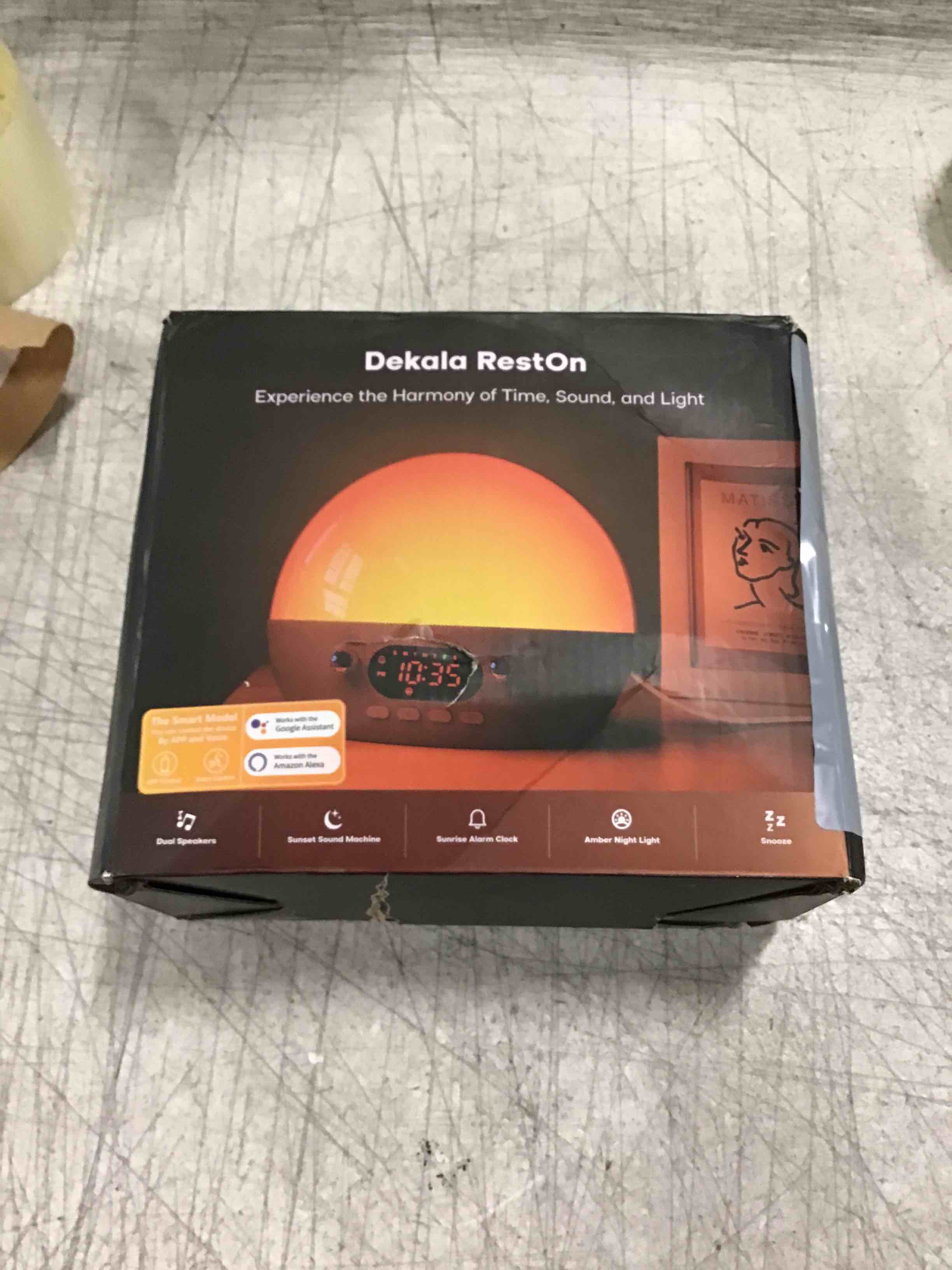 https://s3.amazonaws.com/lotting-images-prod/bidfta/BLU5702915_1714839946841.jpeg
