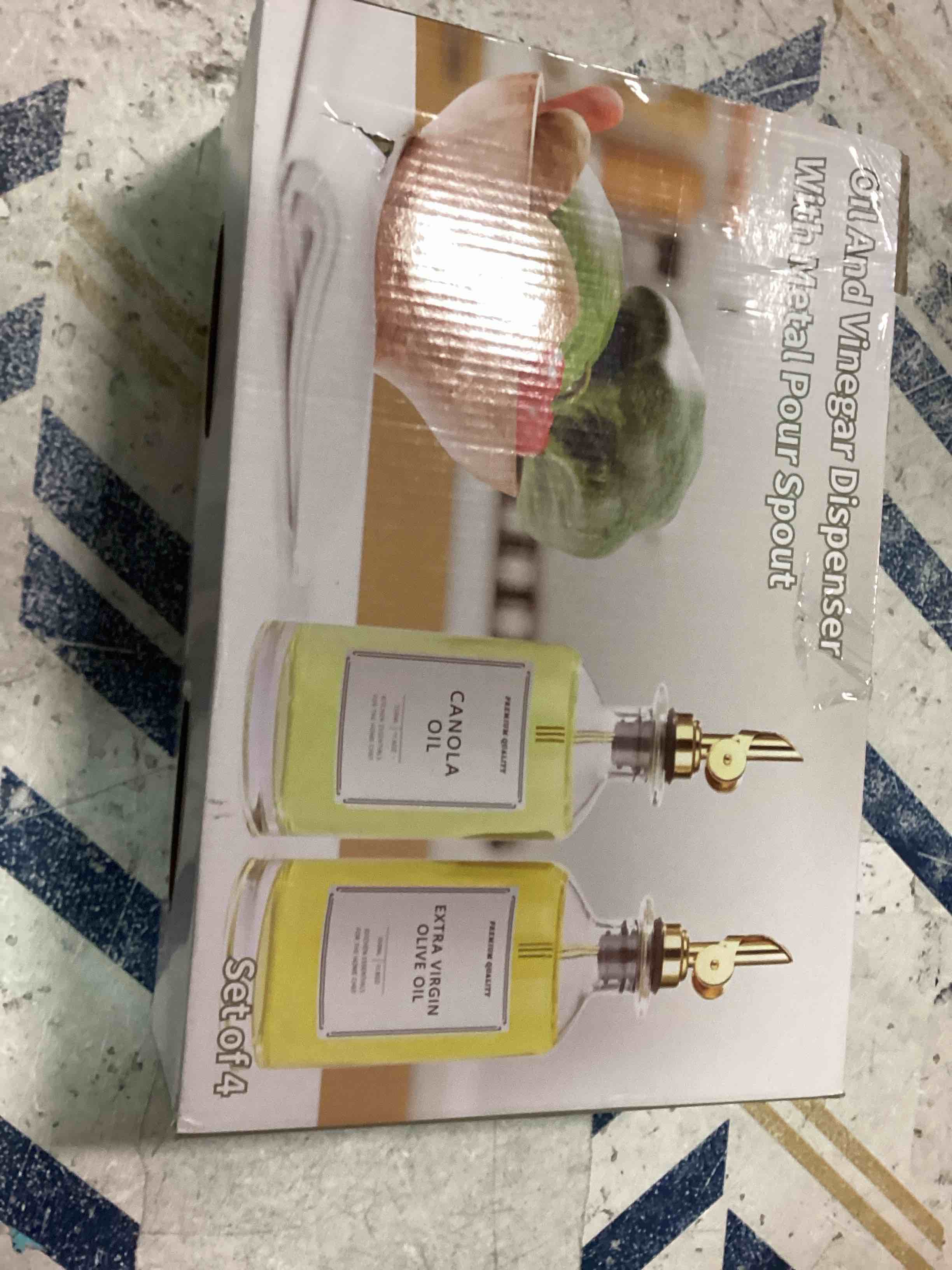 https://s3.amazonaws.com/lotting-images-prod/bidfta/BLU5703552_1714748228540.jpeg