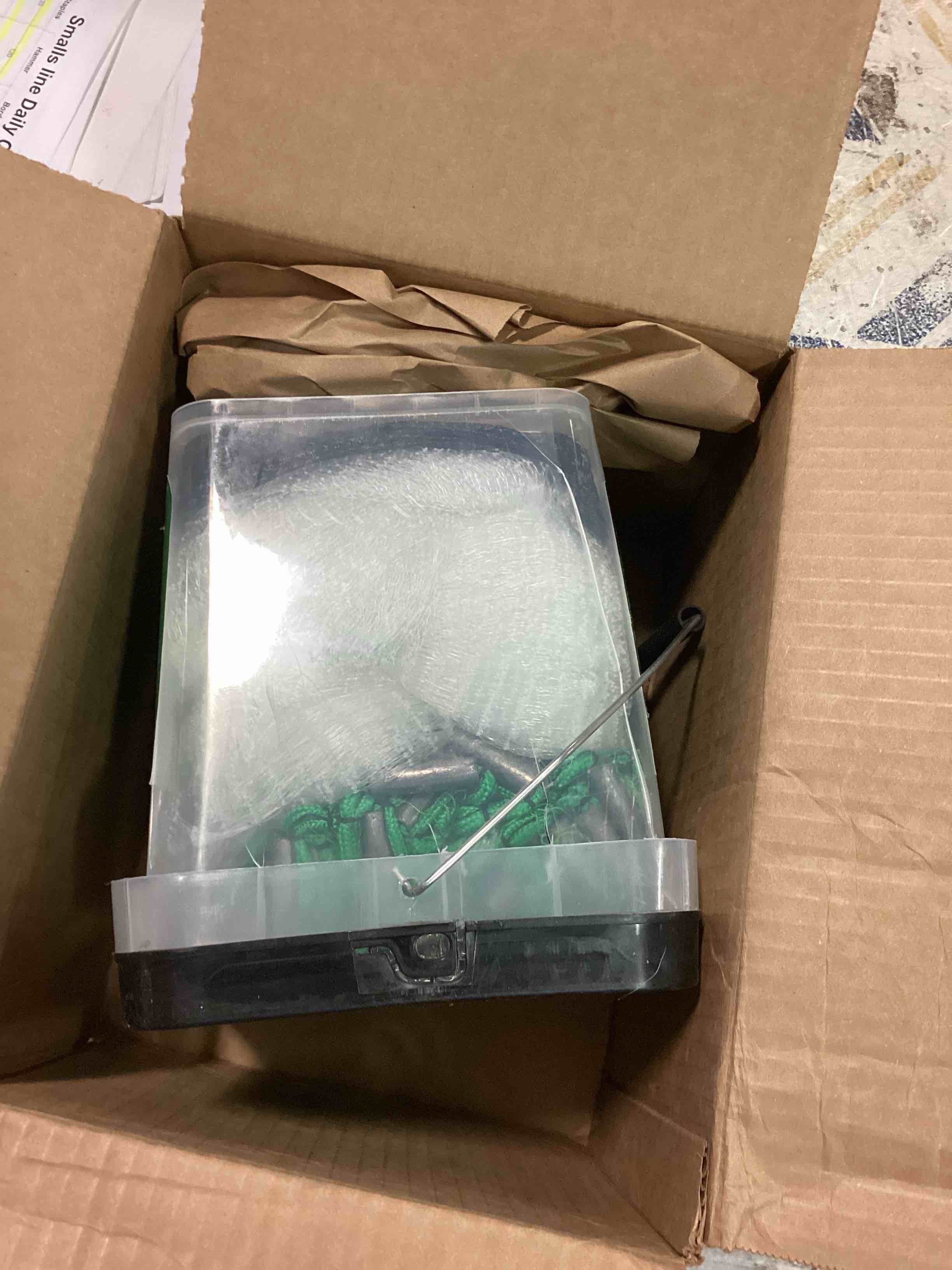 https://s3.amazonaws.com/lotting-images-prod/bidfta/BLU5704220_1715085192364.jpeg