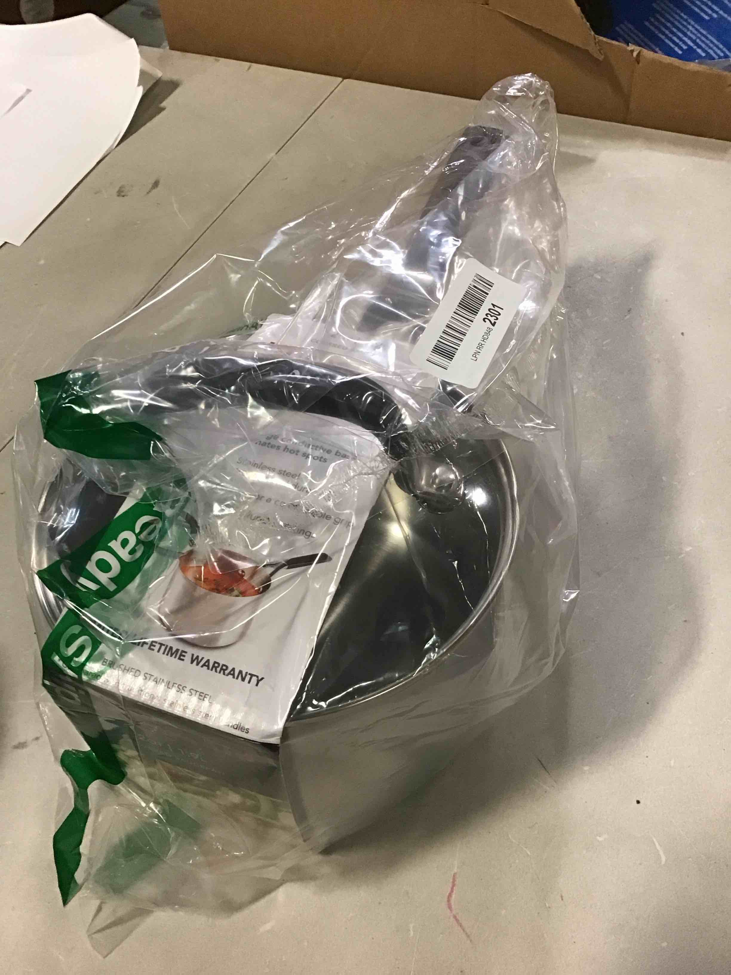 https://s3.amazonaws.com/lotting-images-prod/bidfta/BLU5705127_1715175352514.jpeg