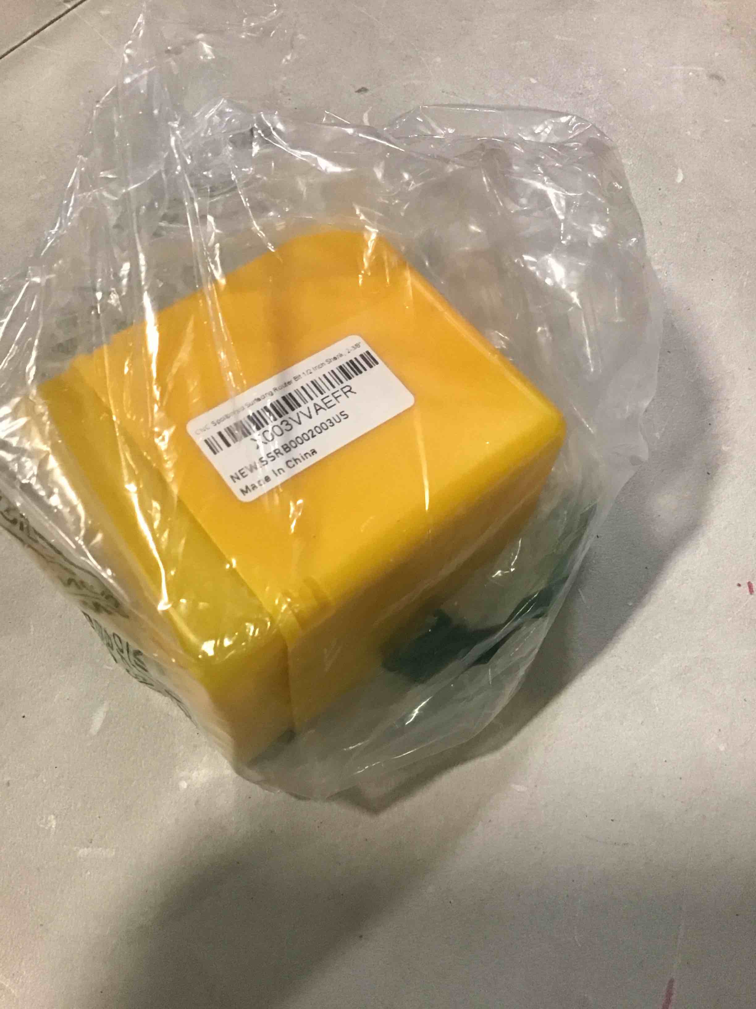 https://s3.amazonaws.com/lotting-images-prod/bidfta/BLU5705223_1715194730879.jpeg