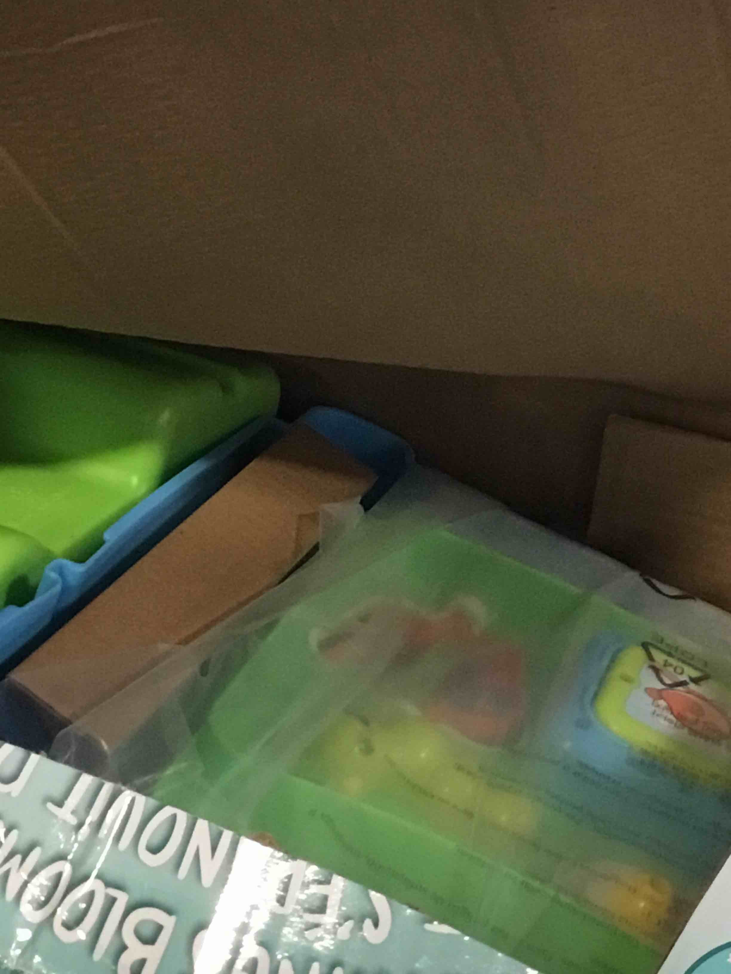 https://s3.amazonaws.com/lotting-images-prod/bidfta/BLU5705416_1715437458397.jpeg