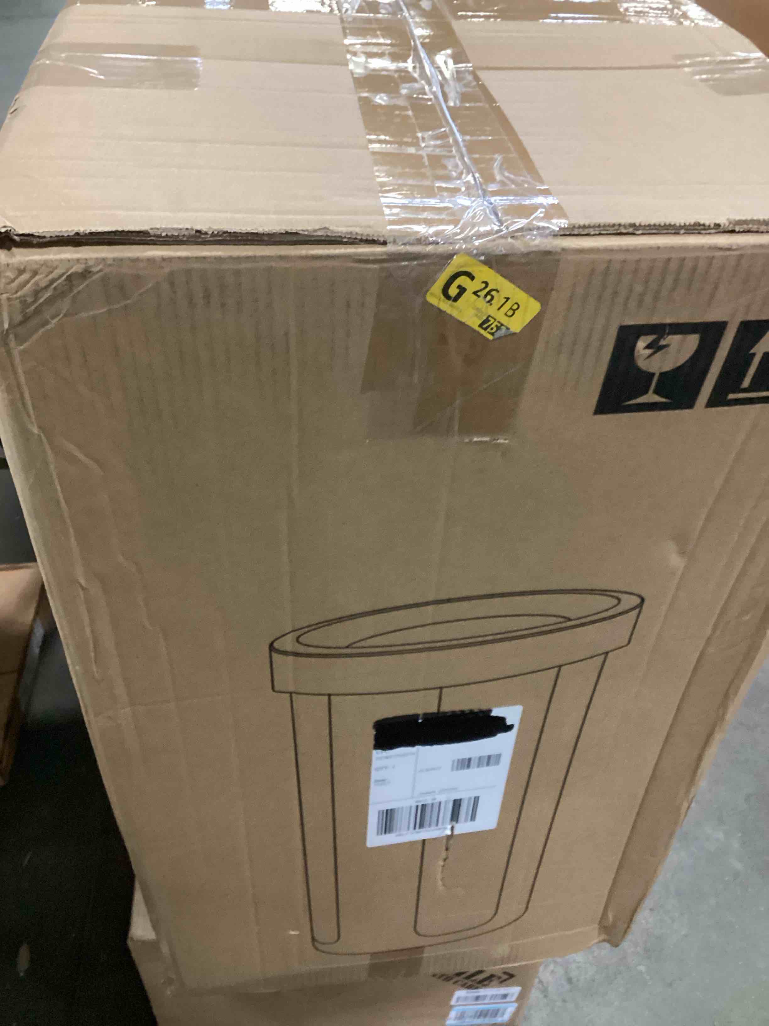 https://s3.amazonaws.com/lotting-images-prod/bidfta/BLU5707028_1715082064283.jpeg