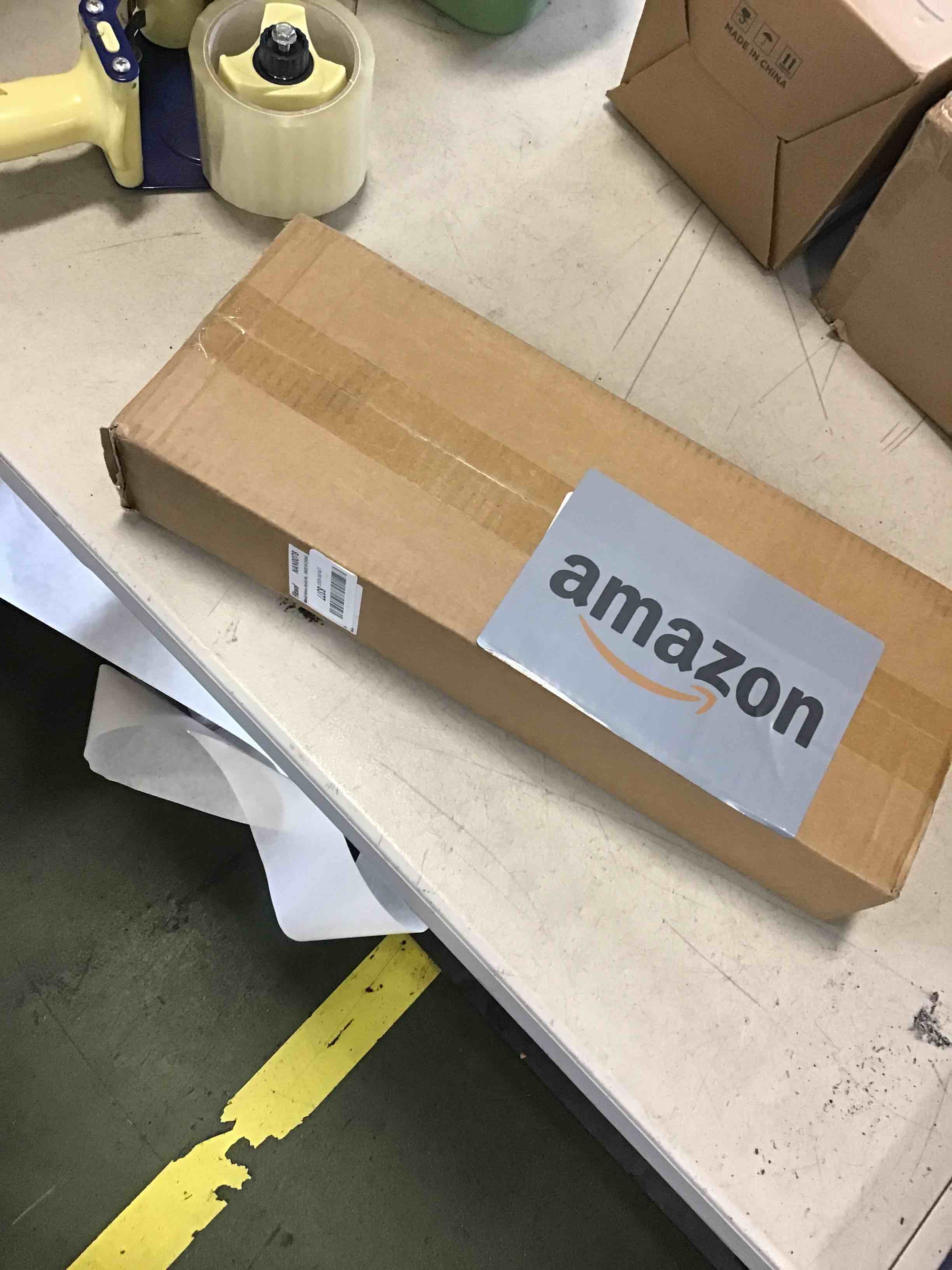 https://s3.amazonaws.com/lotting-images-prod/bidfta/BLU5708618_1715174560102.jpeg