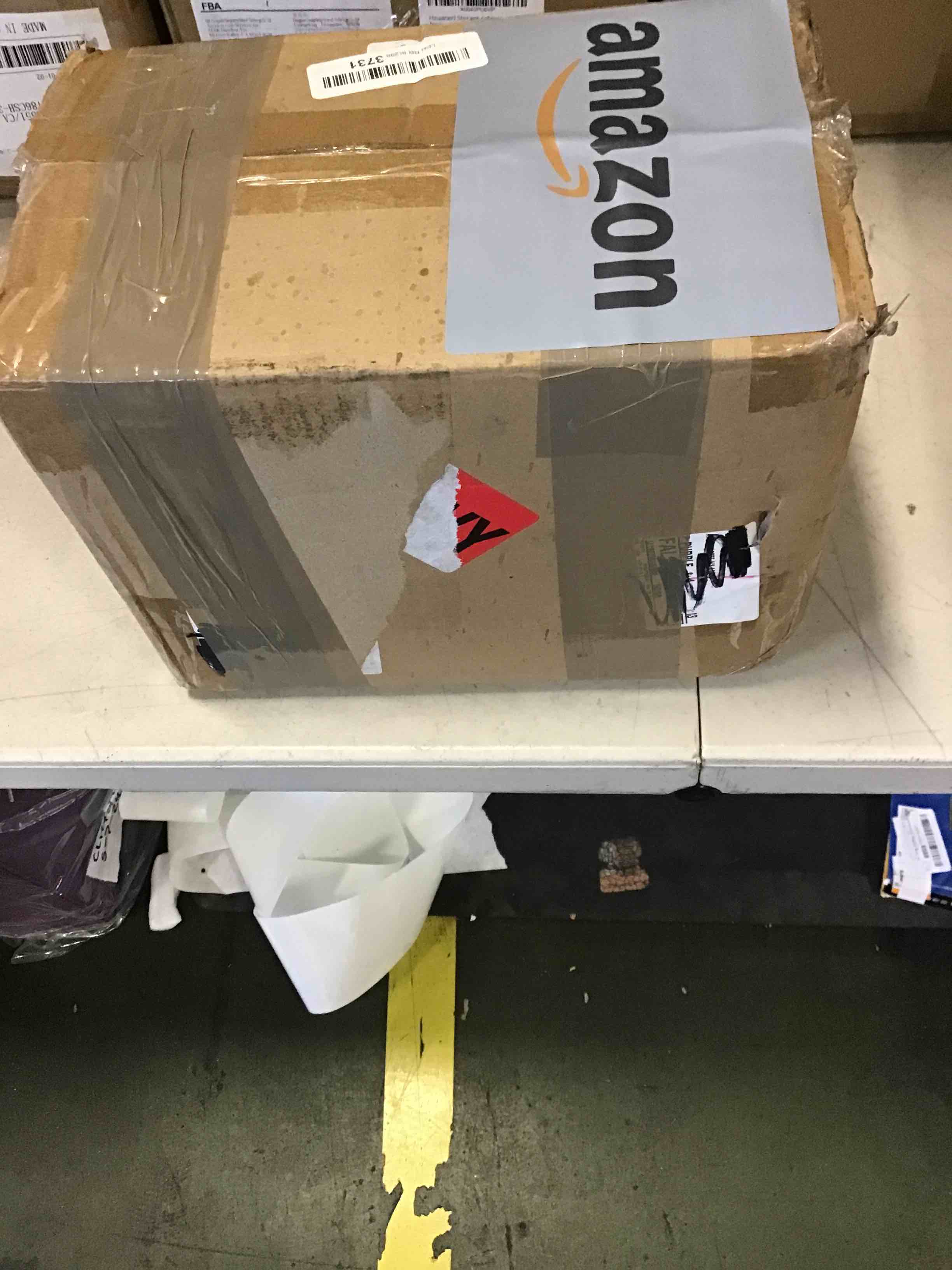 https://s3.amazonaws.com/lotting-images-prod/bidfta/BLU5708691_1715180308342.jpeg