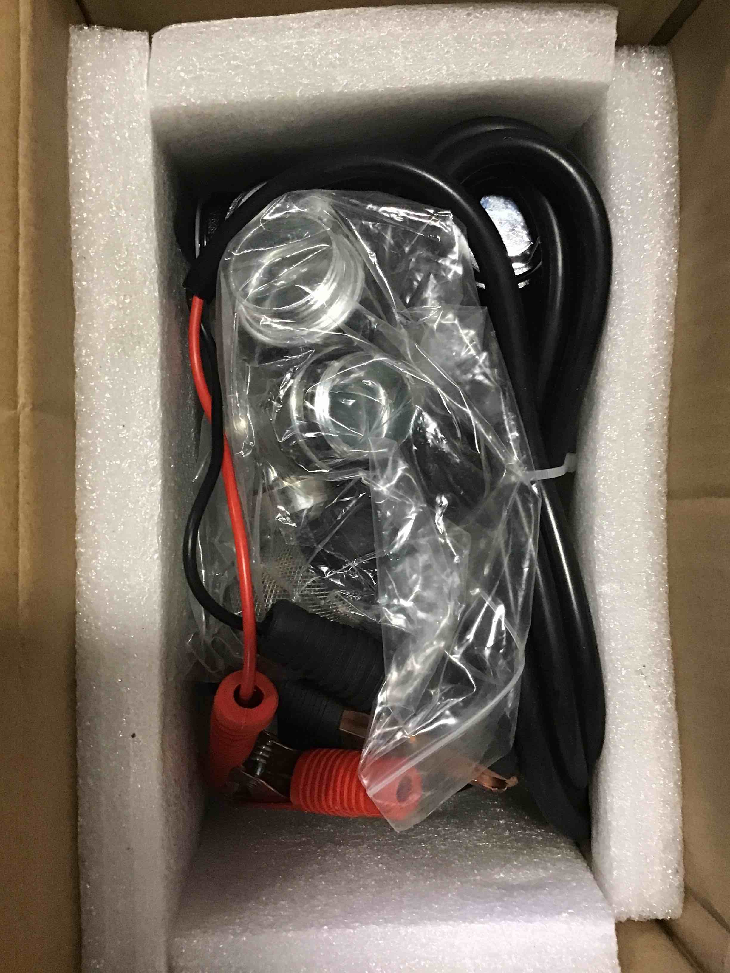 https://s3.amazonaws.com/lotting-images-prod/bidfta/BLU5708691_1715180326100.jpeg