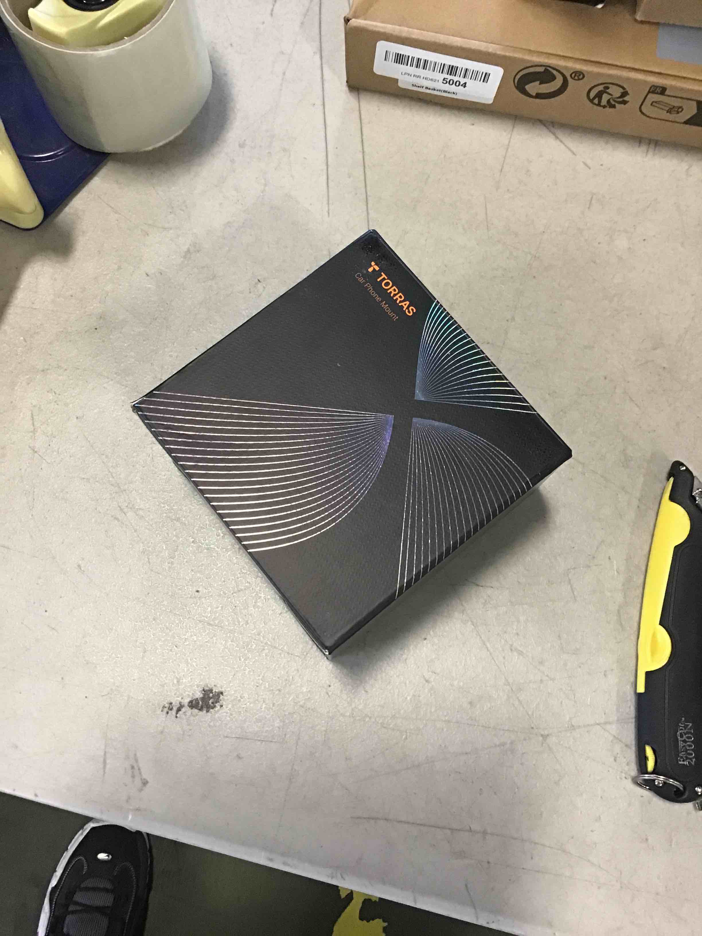https://s3.amazonaws.com/lotting-images-prod/bidfta/BLU5708837_1715194601080.jpeg