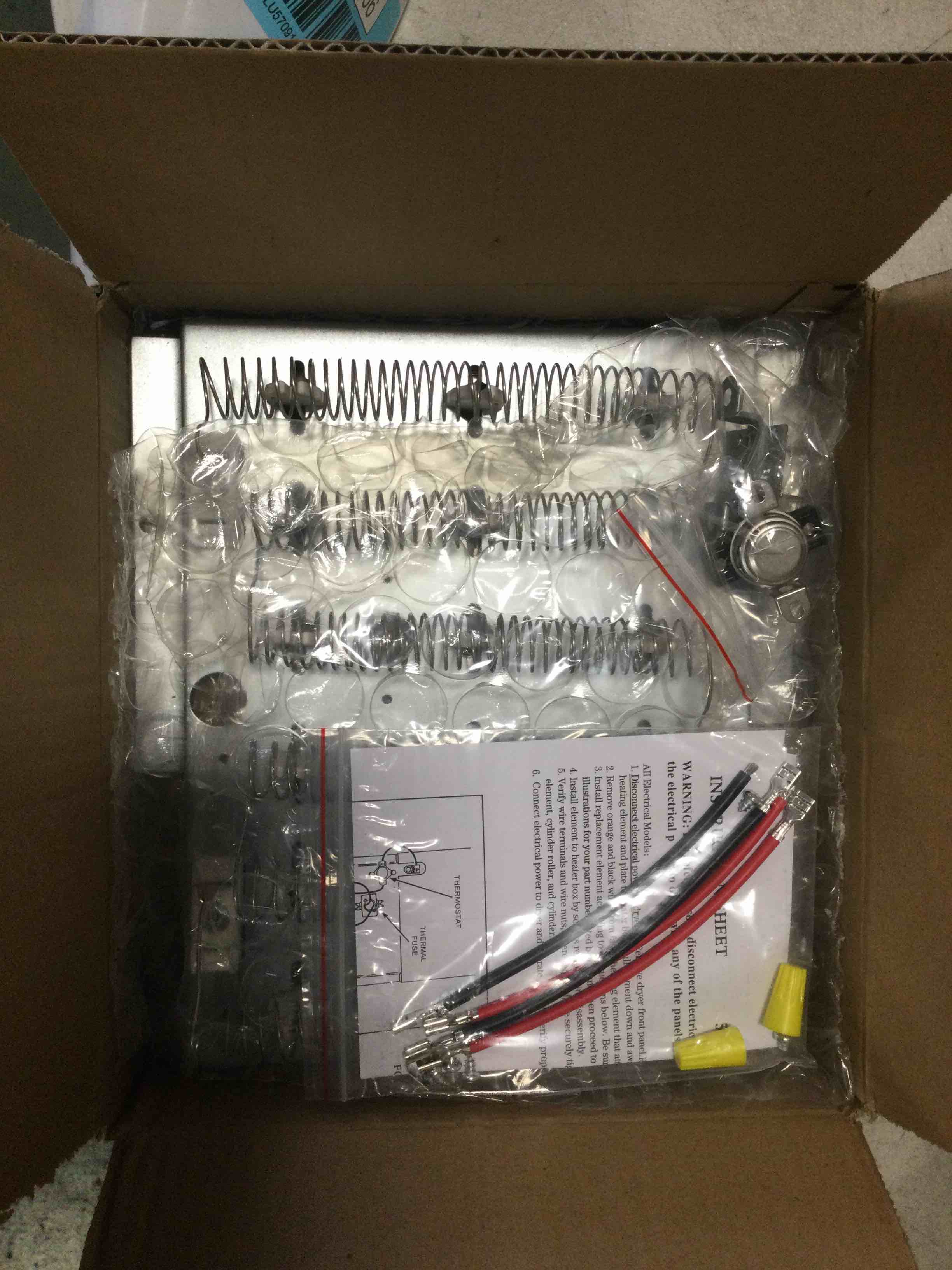 https://s3.amazonaws.com/lotting-images-prod/bidfta/BLU5709166_1715346733919.jpeg