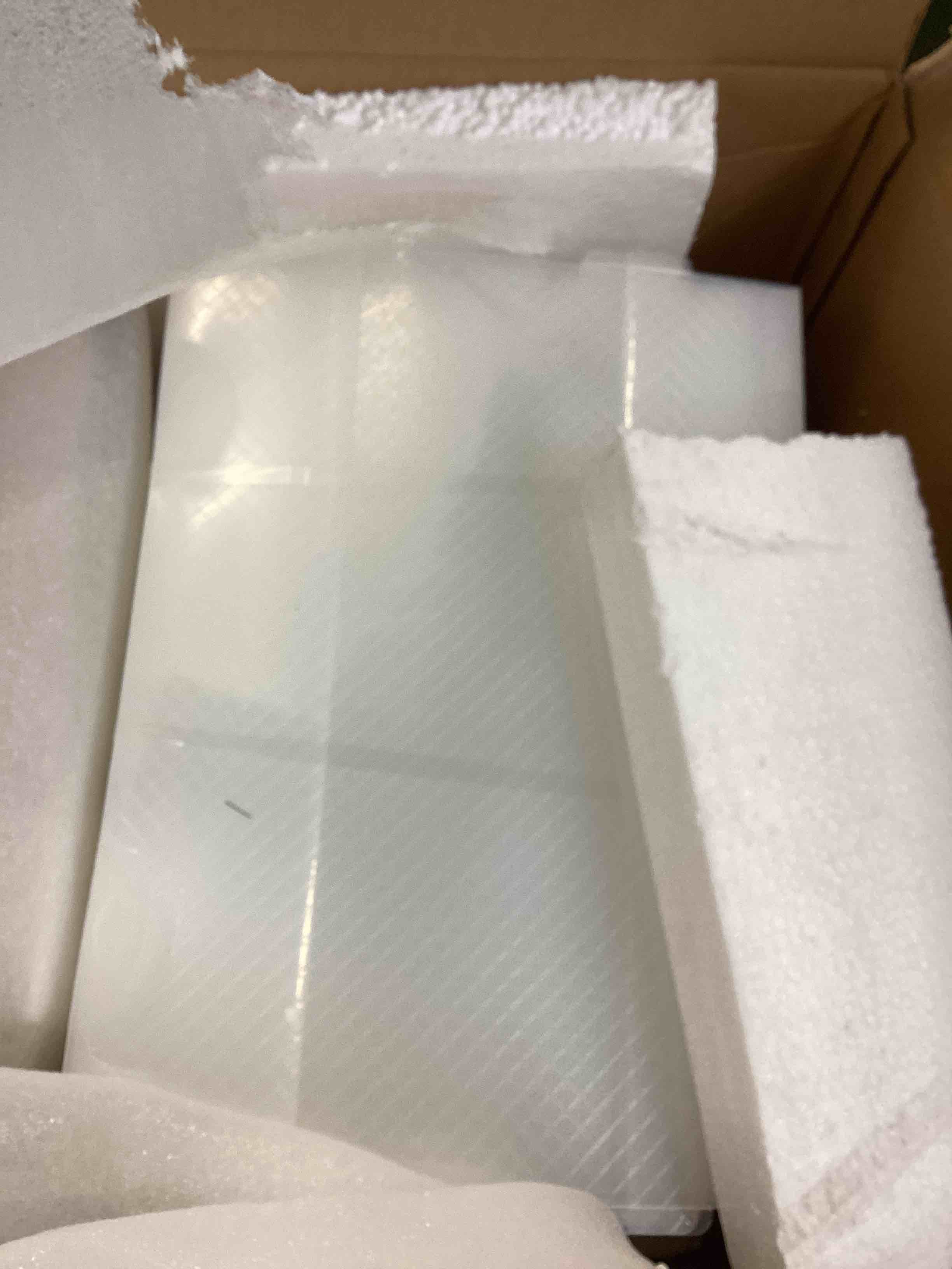 https://s3.amazonaws.com/lotting-images-prod/bidfta/BLU5709505_1714231827507.jpeg