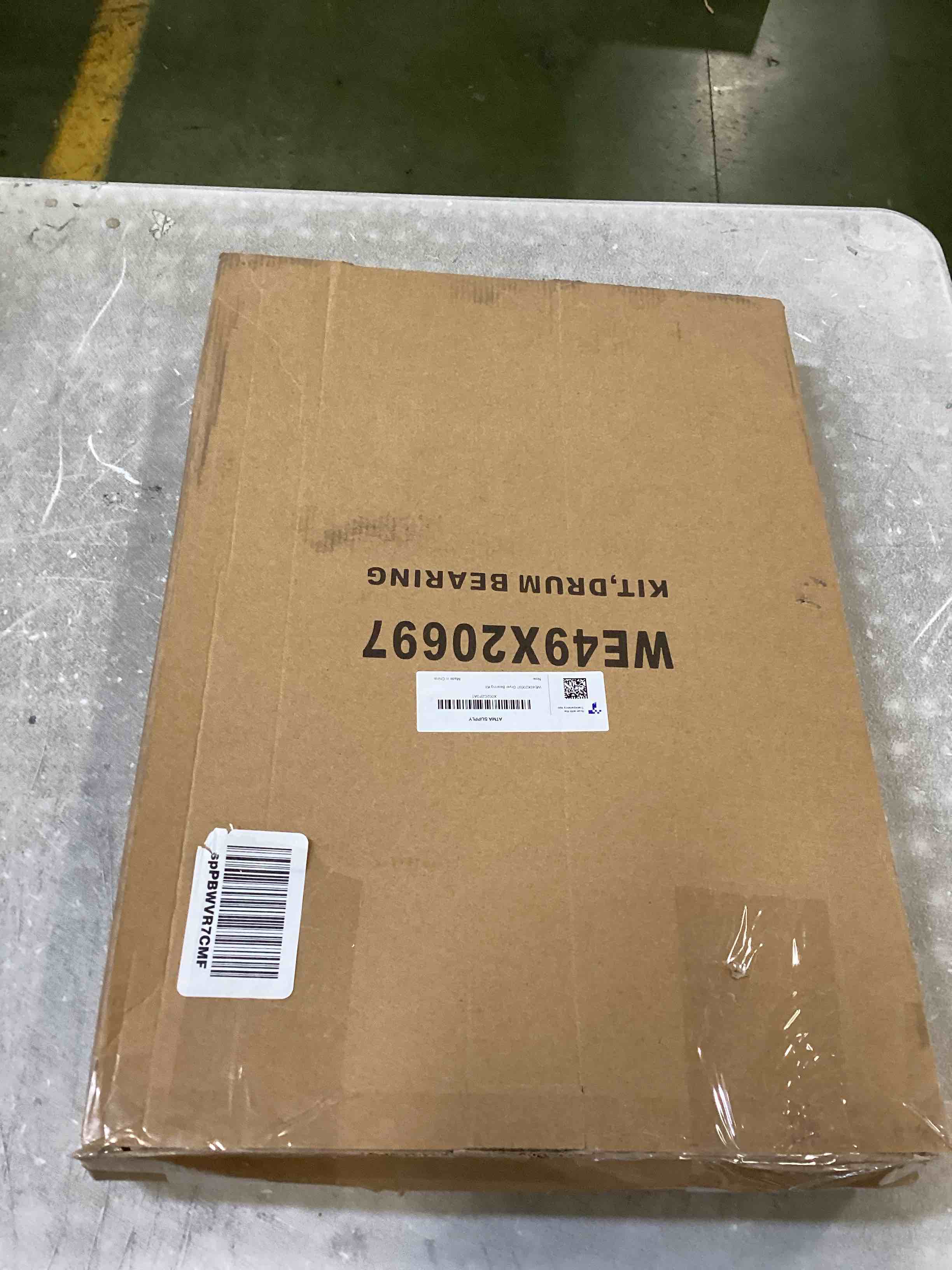 https://s3.amazonaws.com/lotting-images-prod/bidfta/BLU5709649_1714401056827.jpeg