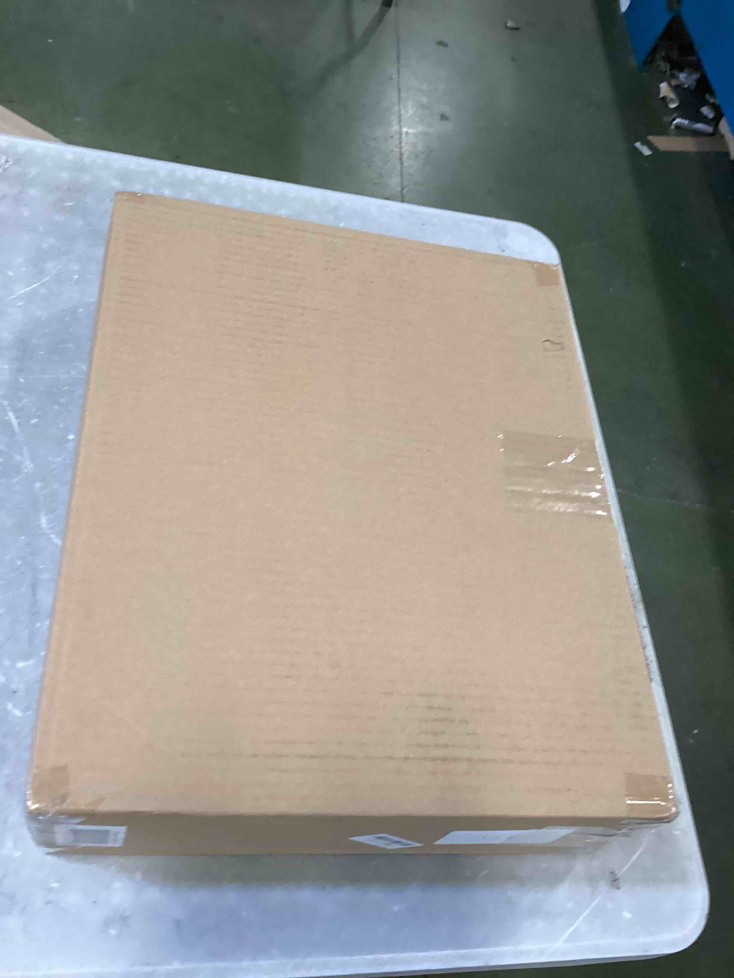 https://s3.amazonaws.com/lotting-images-prod/bidfta/BLU5709709_1714408492790.jpeg
