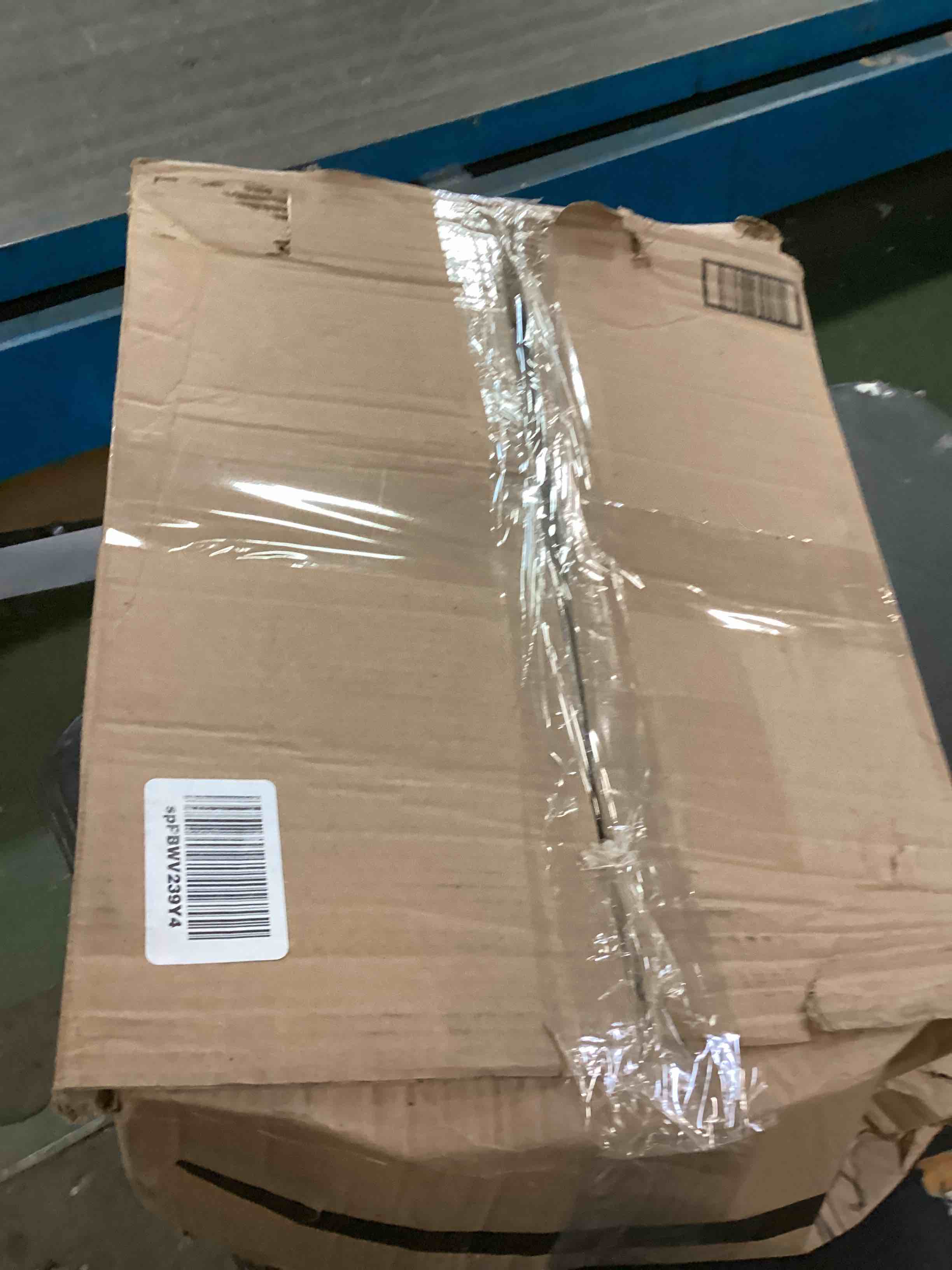 https://s3.amazonaws.com/lotting-images-prod/bidfta/BLU5709907_1714491257016.jpeg