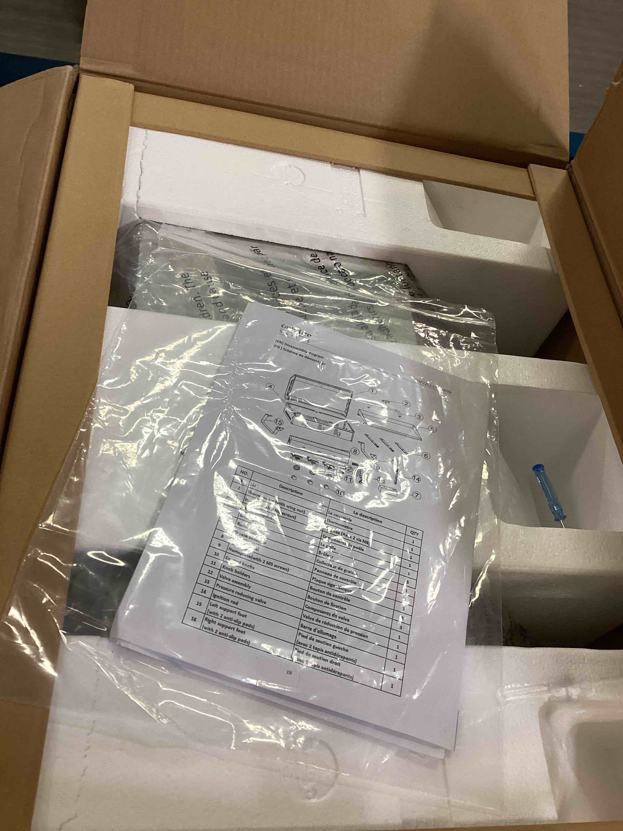 https://s3.amazonaws.com/lotting-images-prod/bidfta/BLU5710207_1714578930774.jpeg