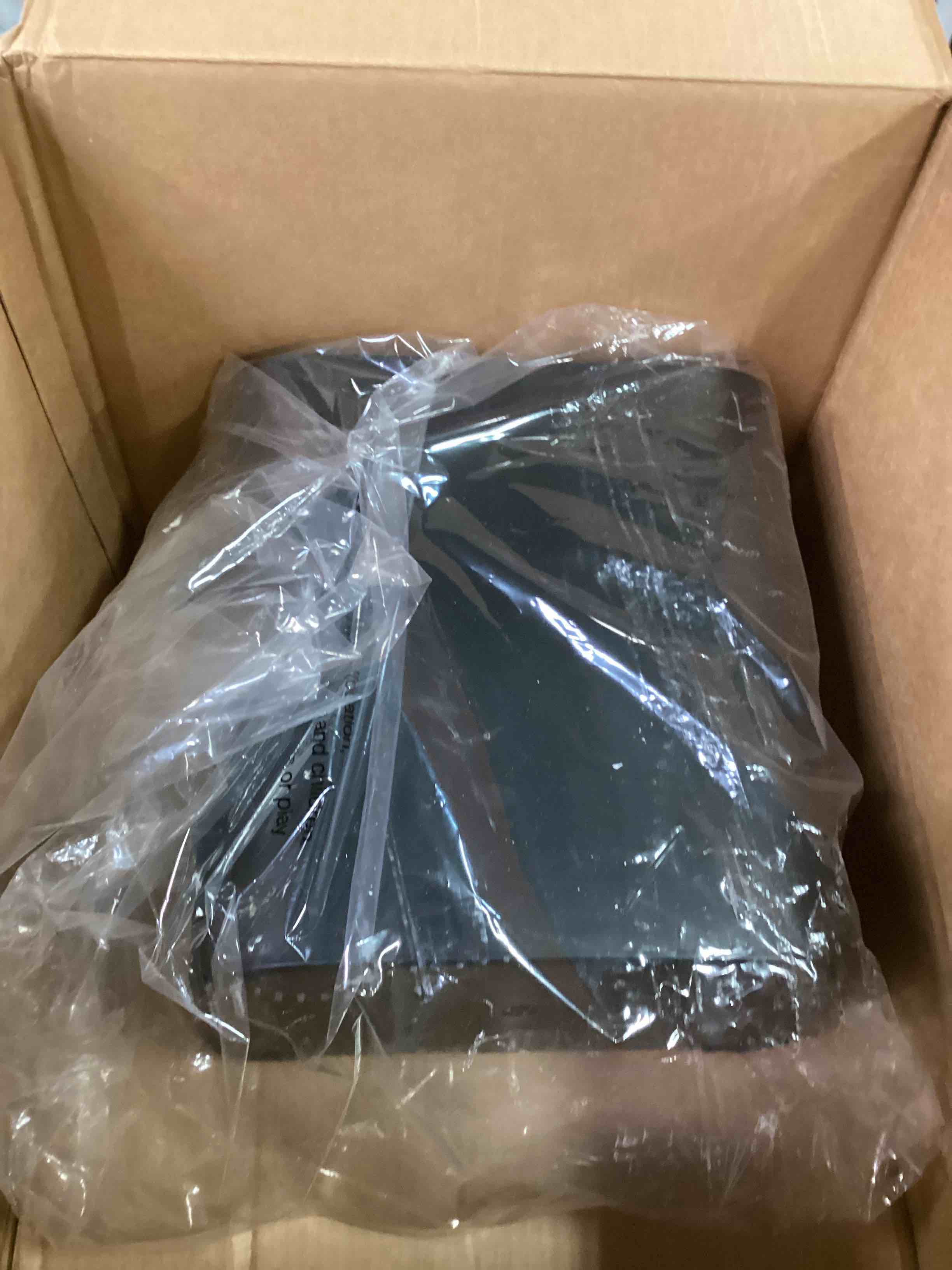 https://s3.amazonaws.com/lotting-images-prod/bidfta/BLU5710365_1714656562633.jpeg