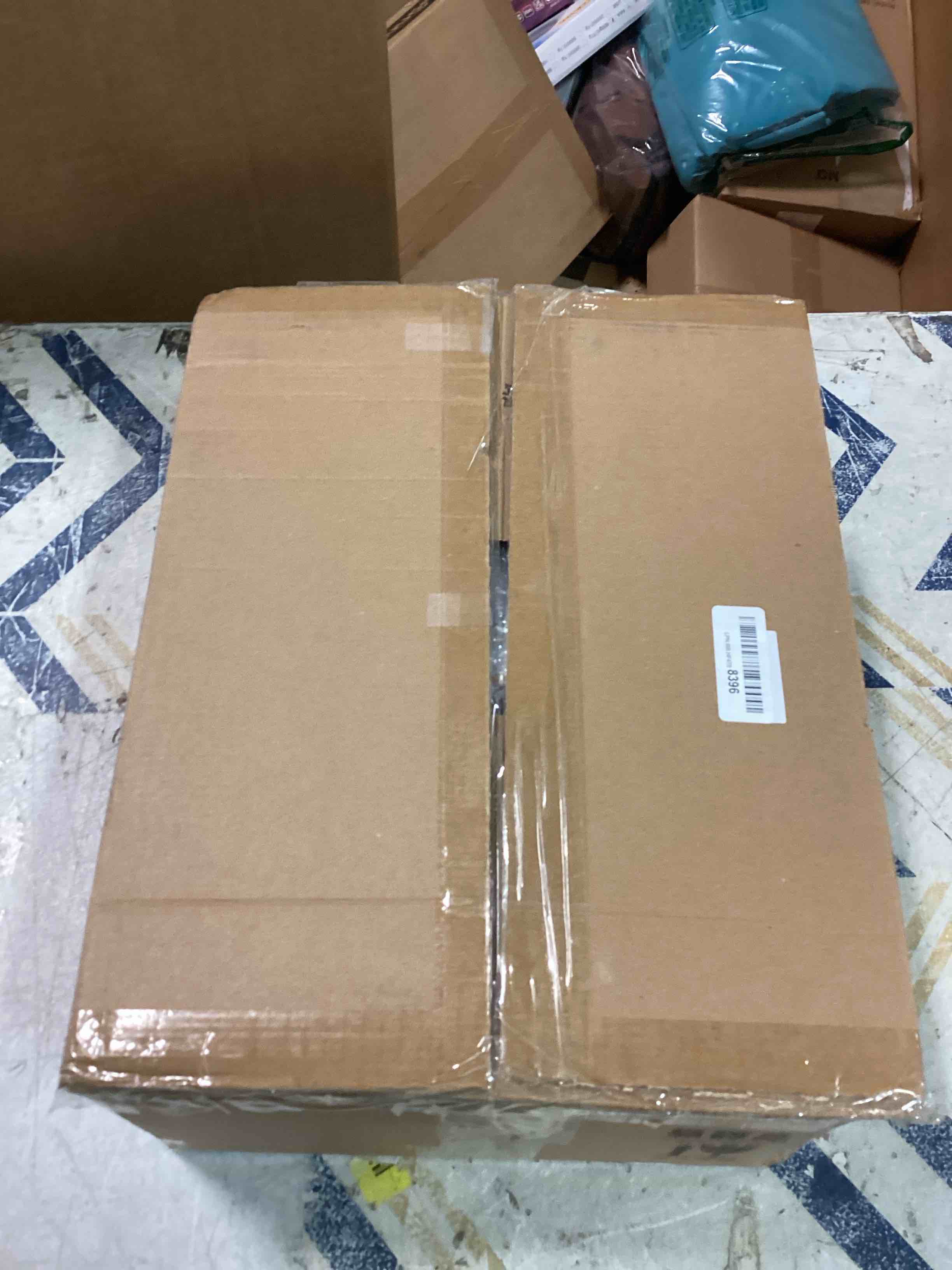 https://s3.amazonaws.com/lotting-images-prod/bidfta/BLU5711118_1714065325746.jpeg