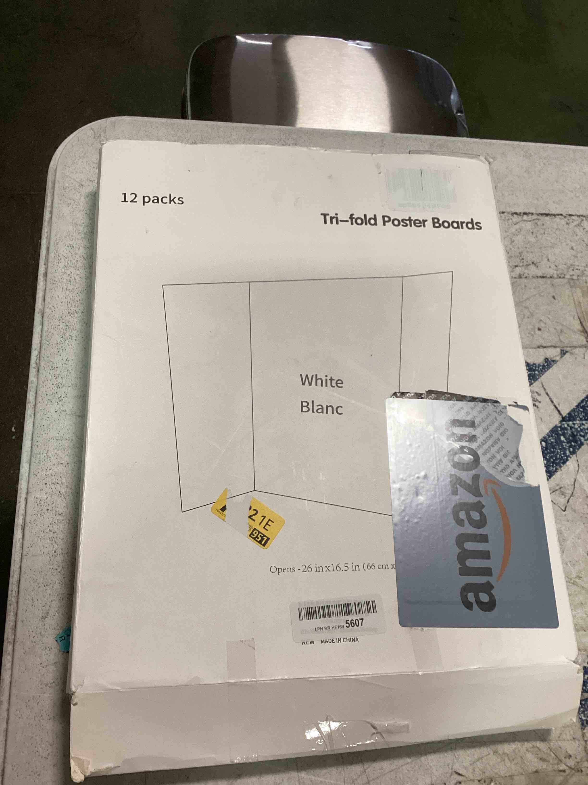 https://s3.amazonaws.com/lotting-images-prod/bidfta/BLU5711618_1714419731747.jpeg