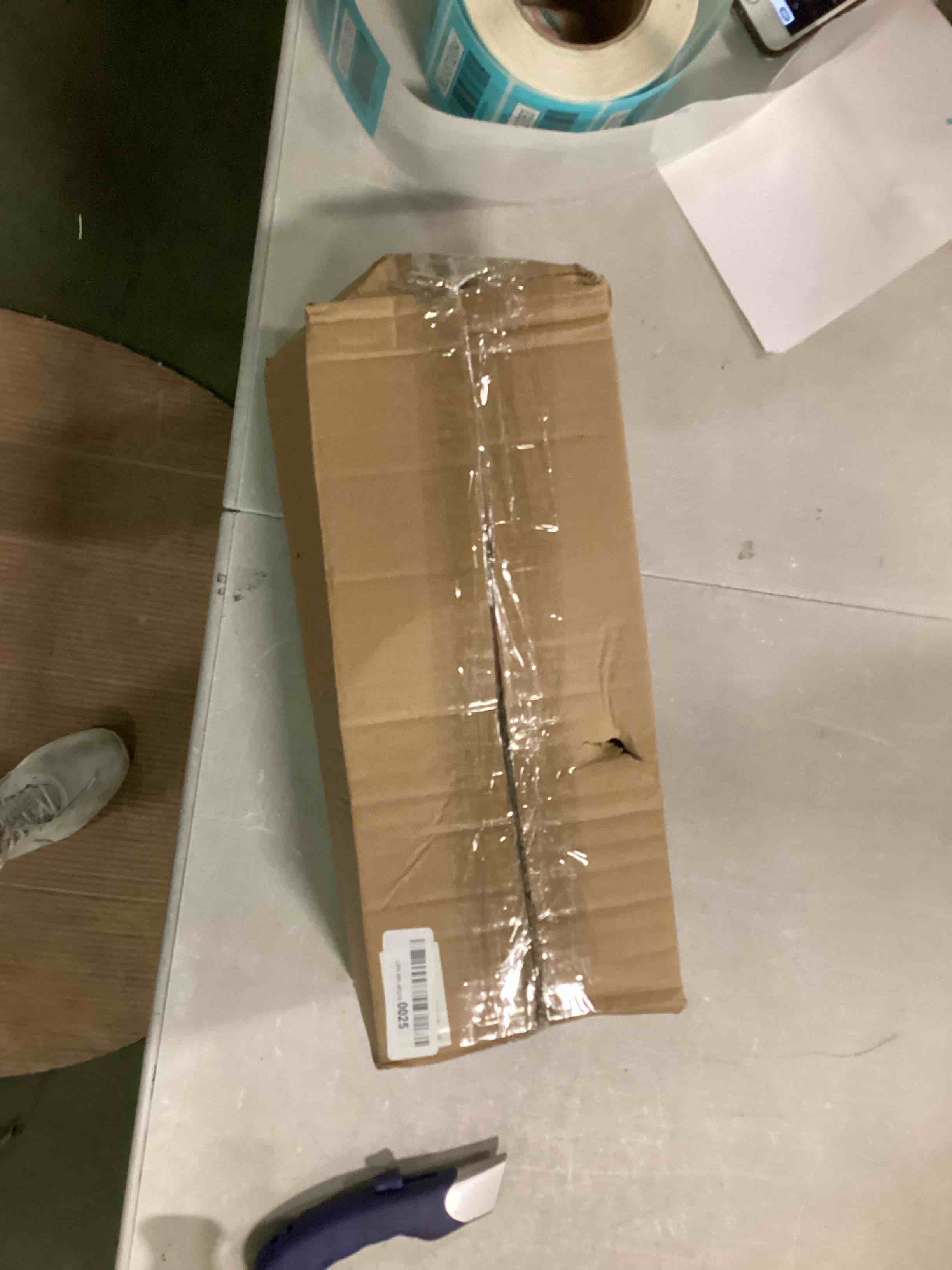 https://s3.amazonaws.com/lotting-images-prod/bidfta/BLU5712751_1714058431751.jpeg