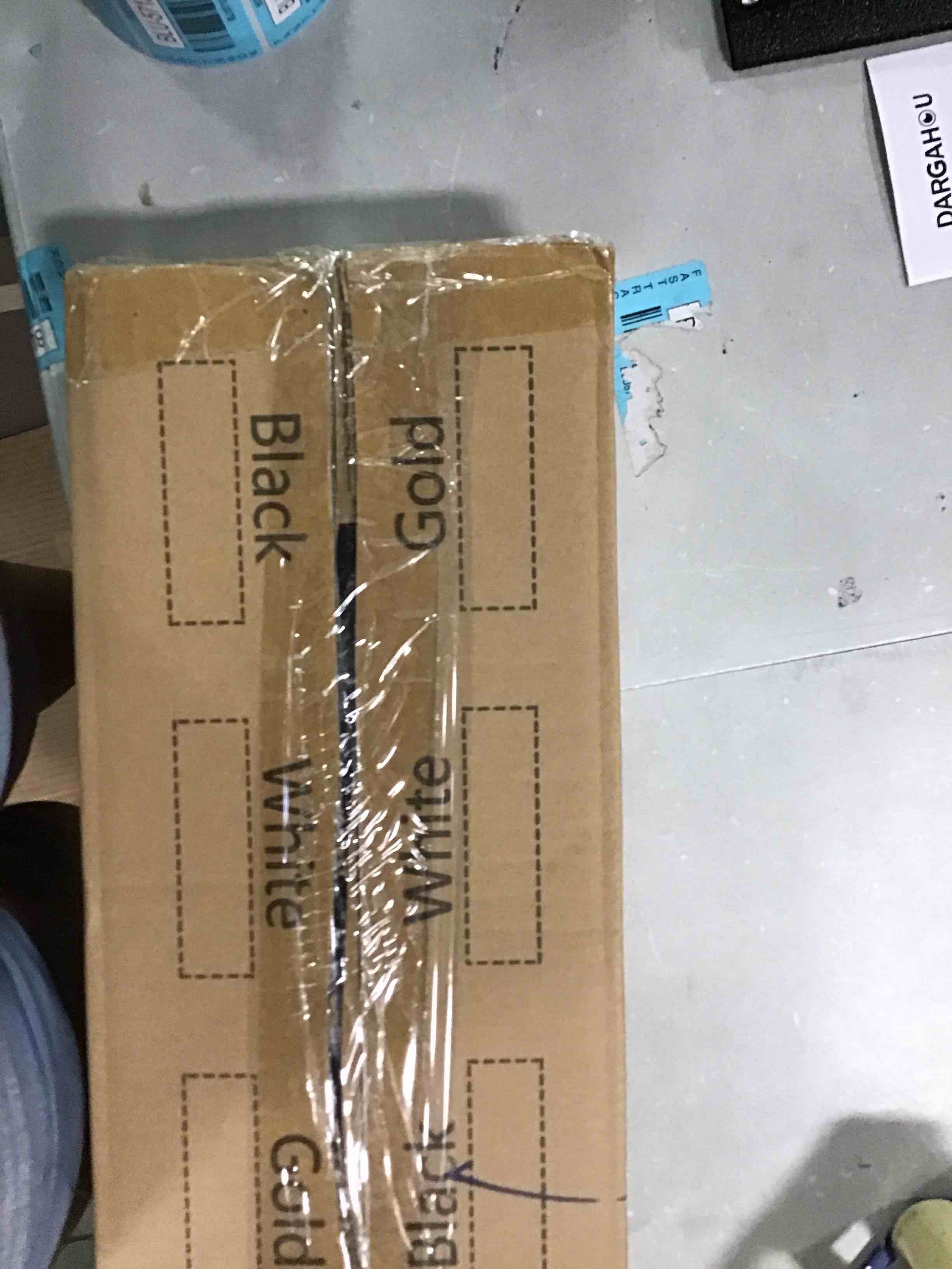 https://s3.amazonaws.com/lotting-images-prod/bidfta/BLU5713339_1714421653215.jpeg