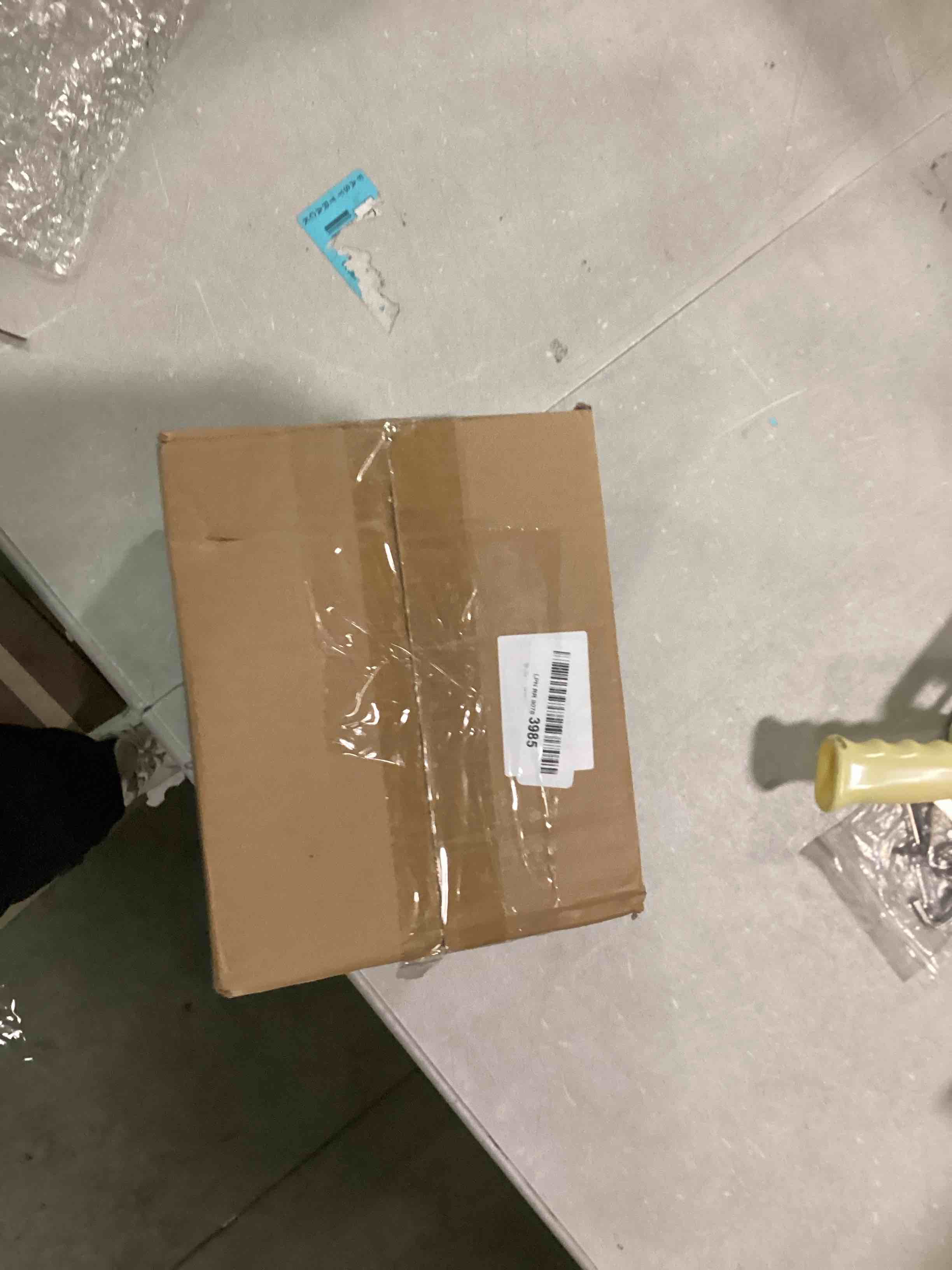 https://s3.amazonaws.com/lotting-images-prod/bidfta/BLU5713367_1714480957017.jpeg