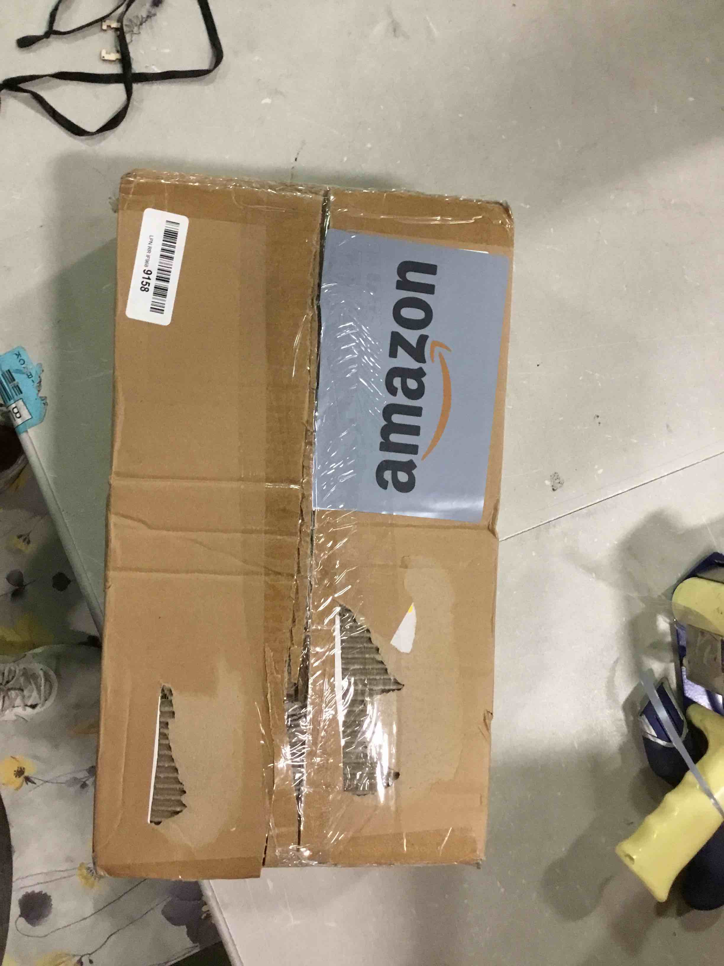 https://s3.amazonaws.com/lotting-images-prod/bidfta/BLU5713691_1714574993156.jpeg