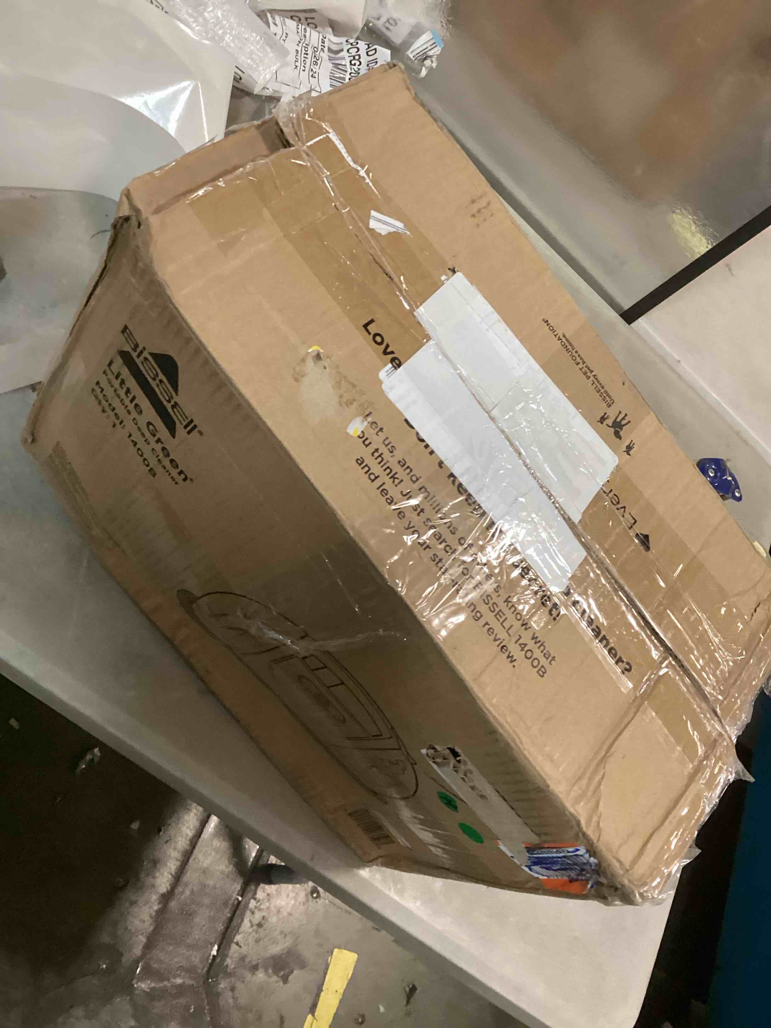 https://s3.amazonaws.com/lotting-images-prod/bidfta/BLU5714535_1714489014680.jpeg