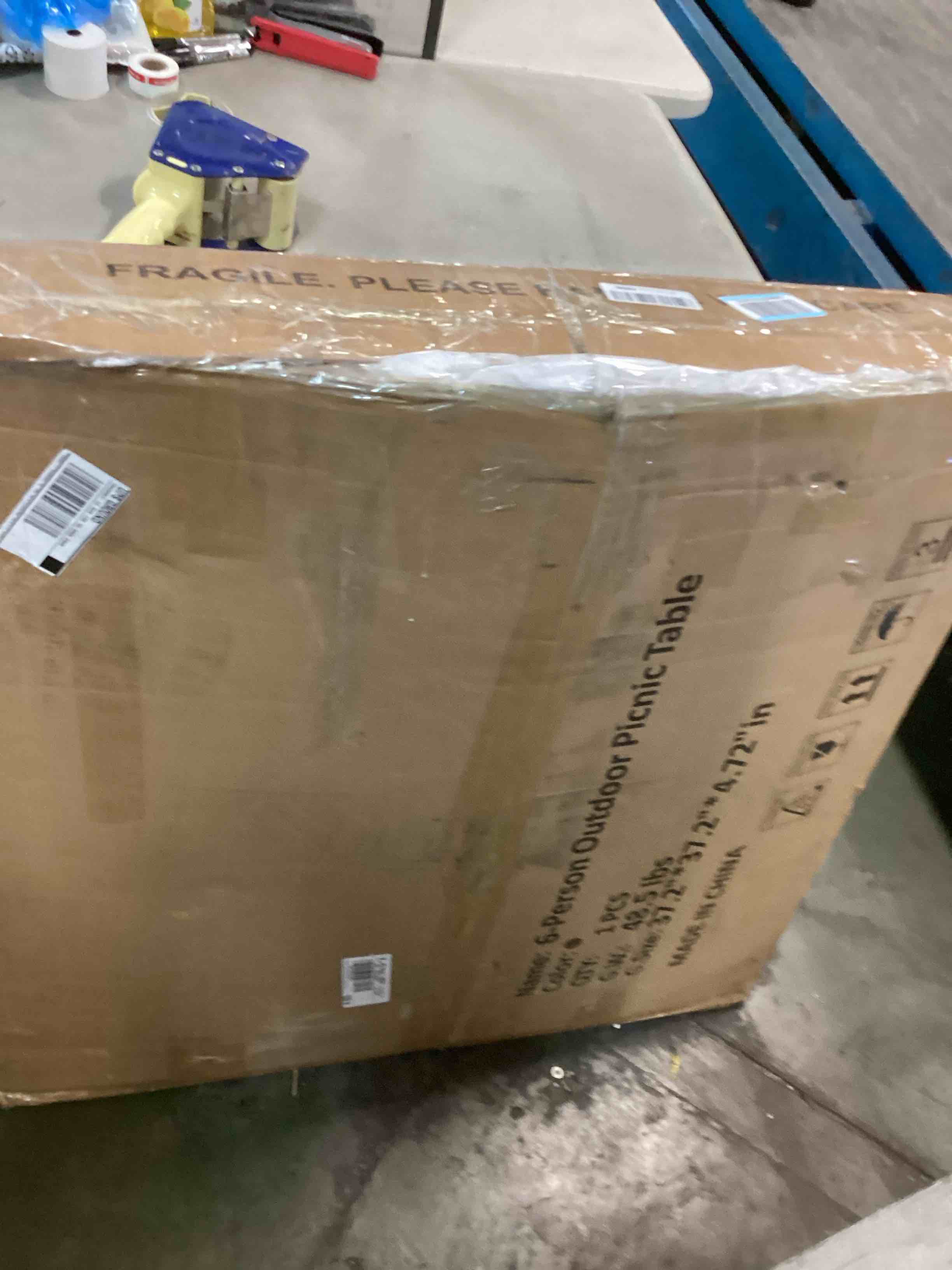 https://s3.amazonaws.com/lotting-images-prod/bidfta/BLU5714665_1714503422045.jpeg