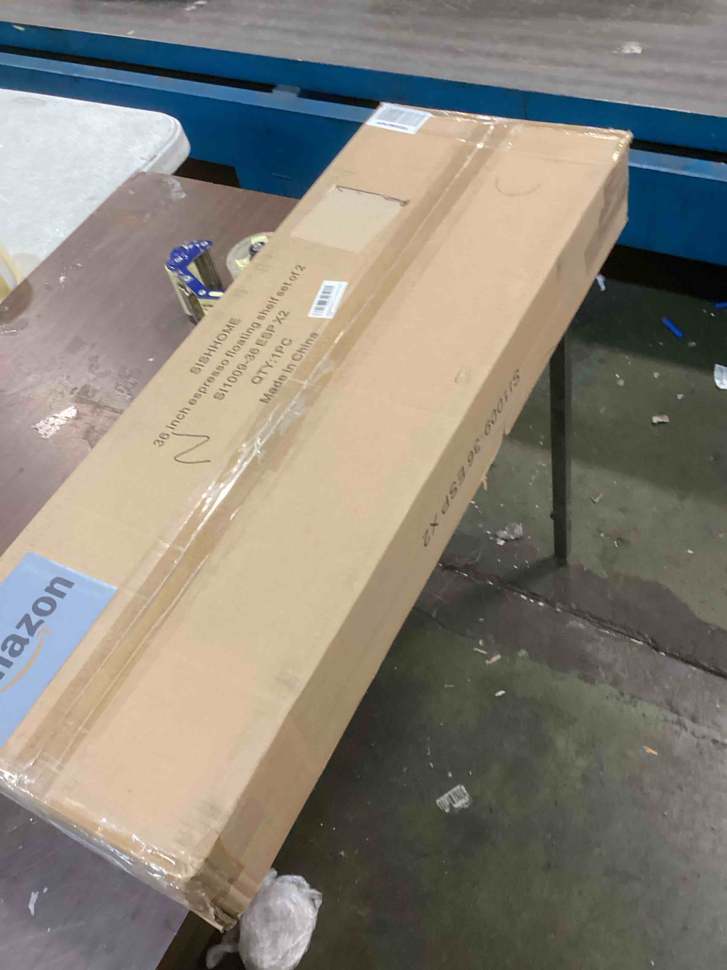 https://s3.amazonaws.com/lotting-images-prod/bidfta/BLU5715052_1714652815419.jpeg