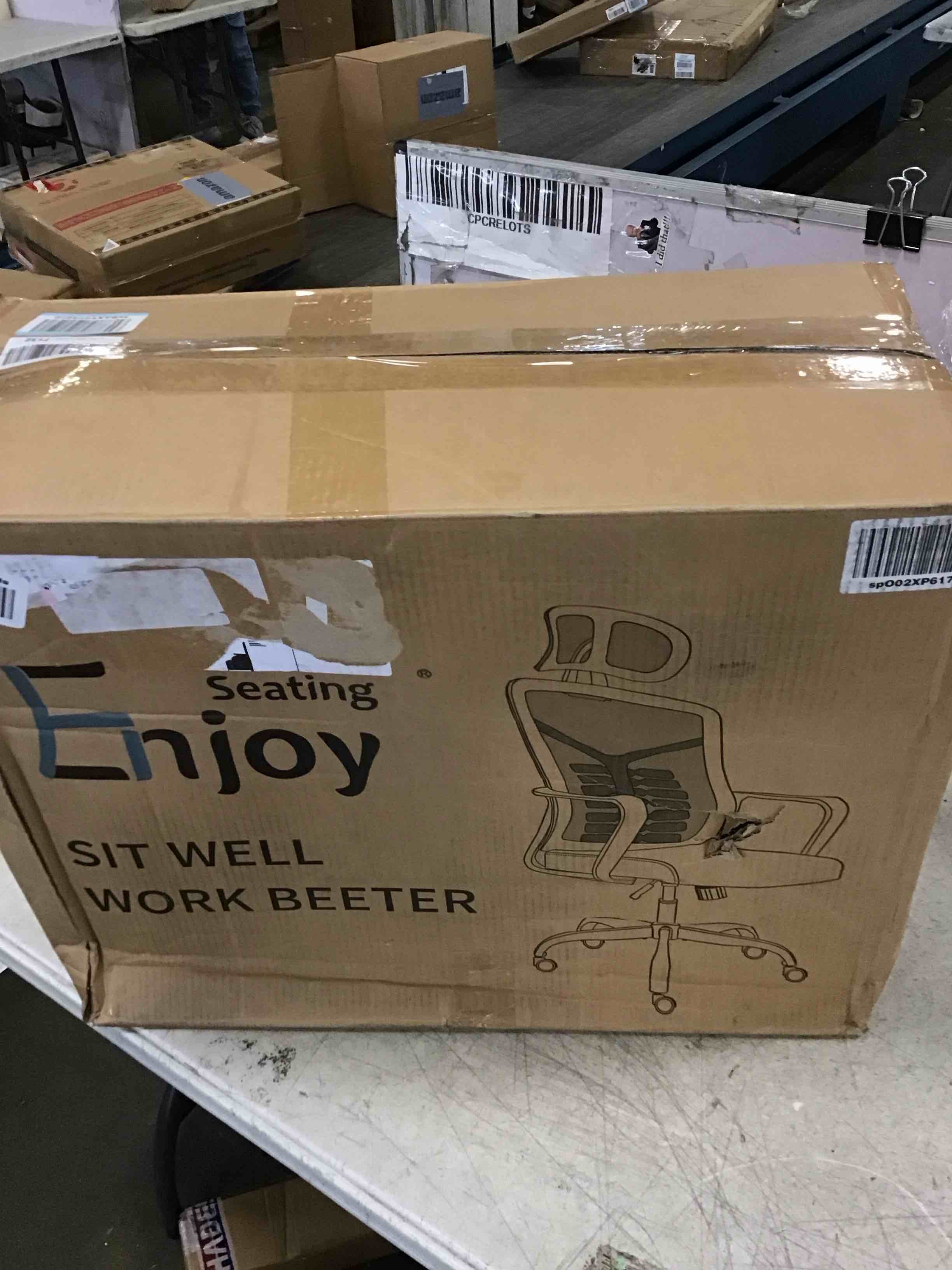 https://s3.amazonaws.com/lotting-images-prod/bidfta/BLU5715678_1714394990244.jpeg