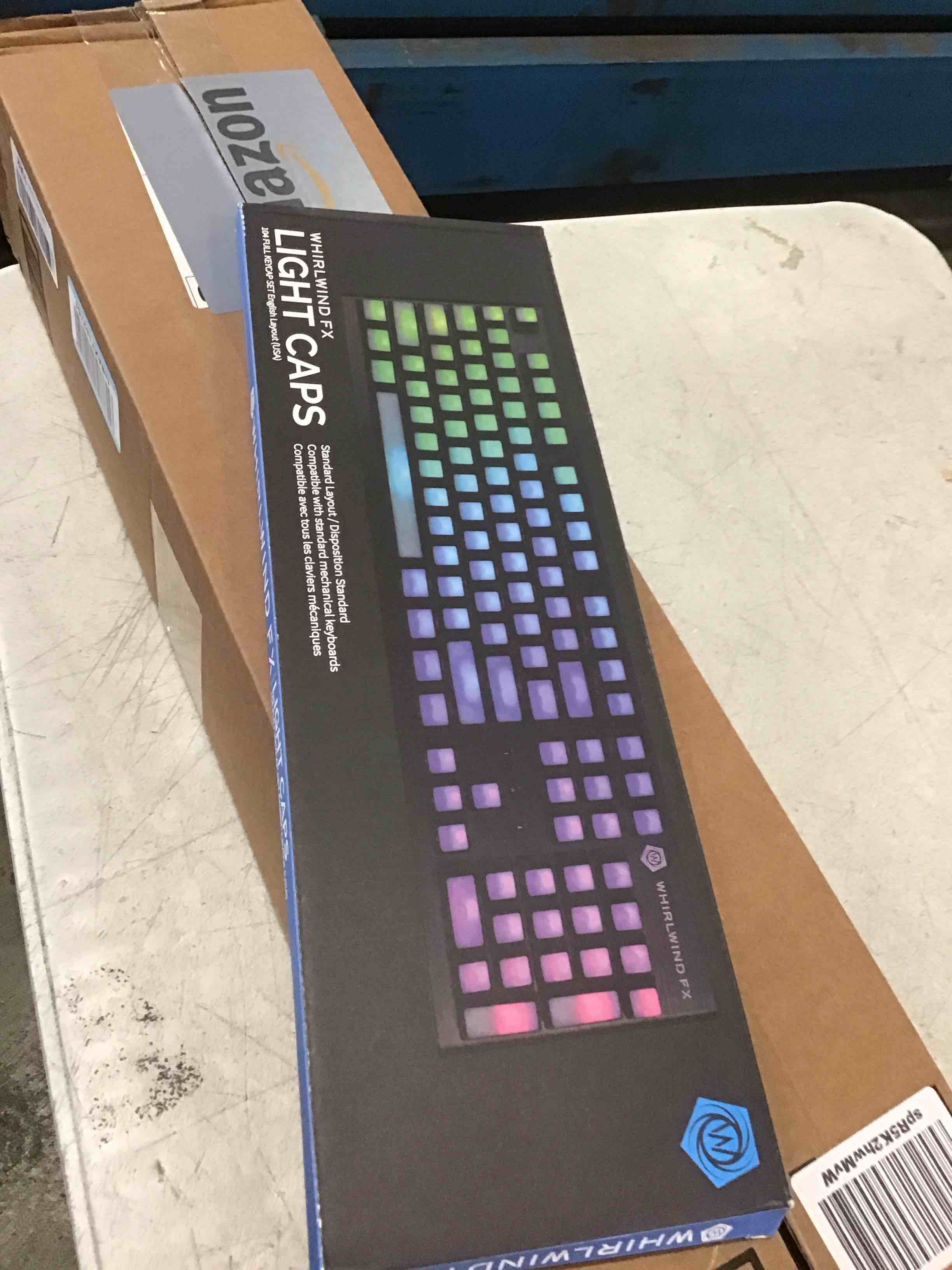 https://s3.amazonaws.com/lotting-images-prod/bidfta/BLU5715717_1714398850016.jpeg